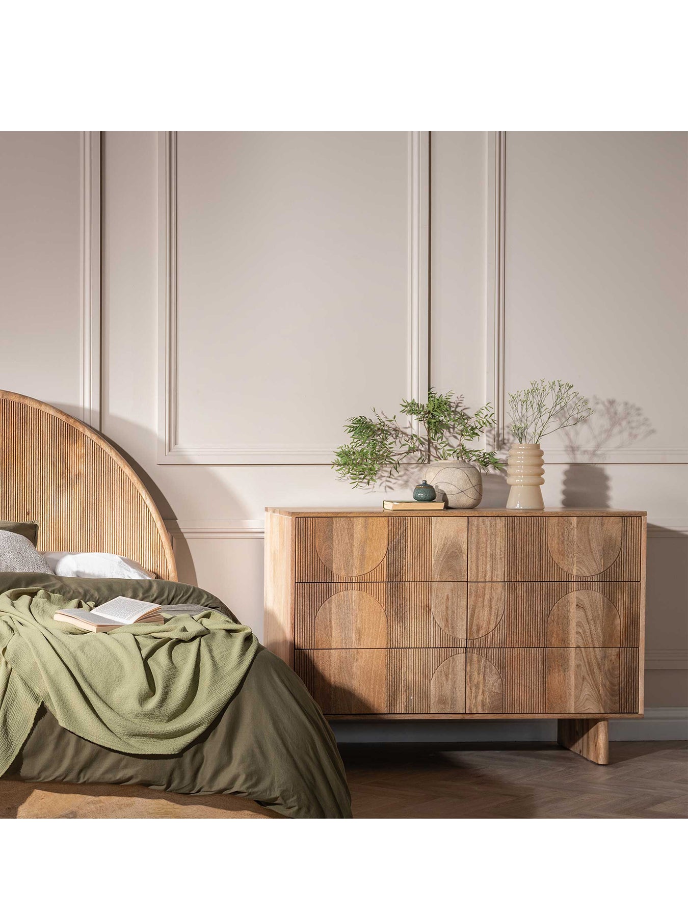 Zuberi Mango Wood 6 Drawer Chest of Drawers