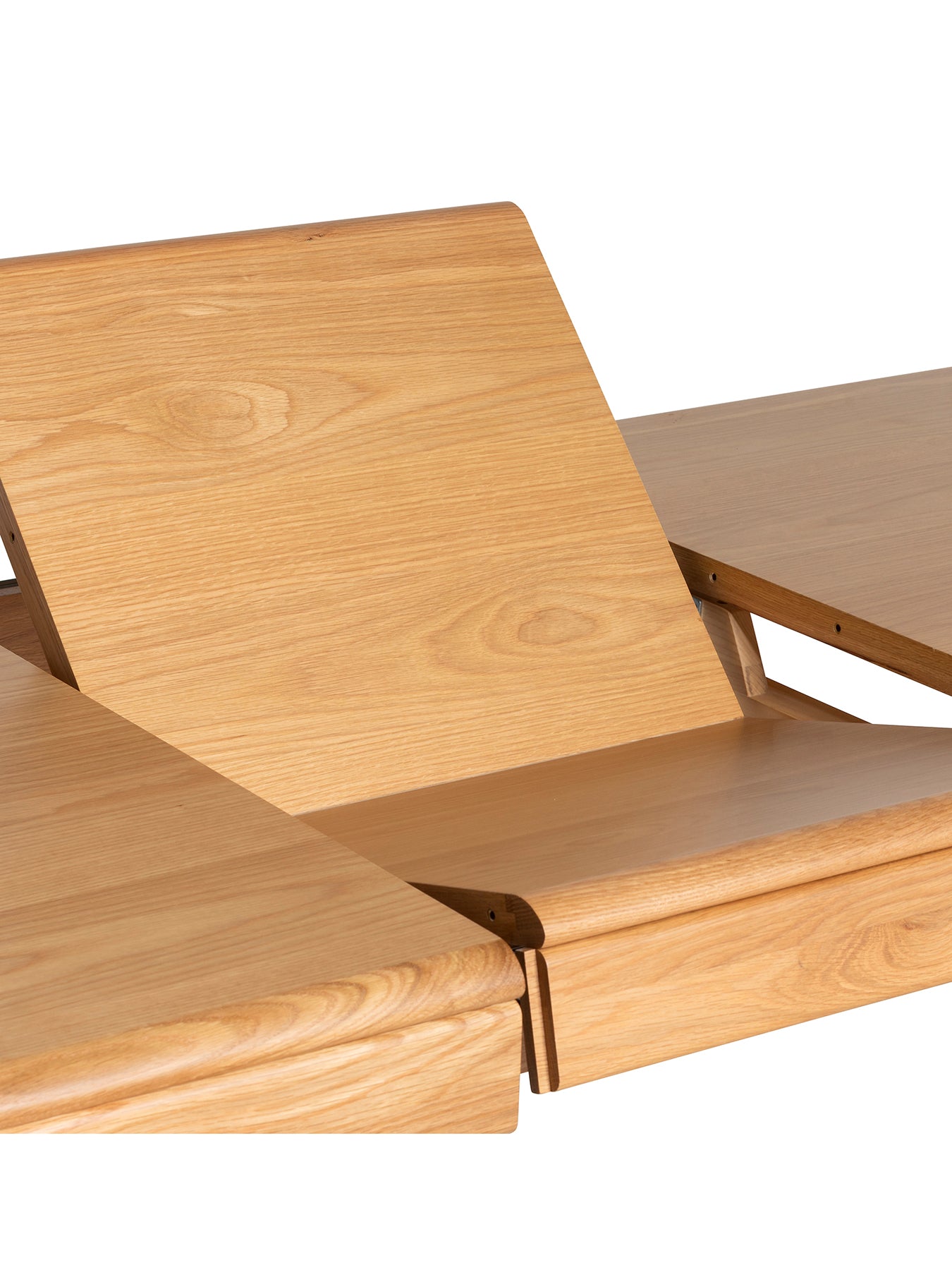 Maddison Oak Extending Dining Table