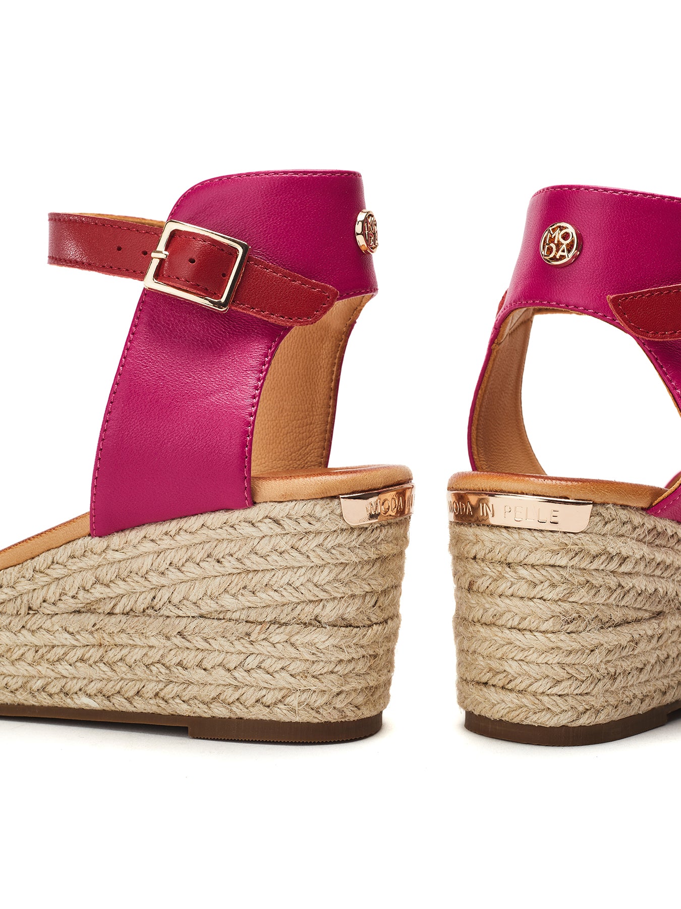 Kolanthia Leather Wedge Sandals Pink