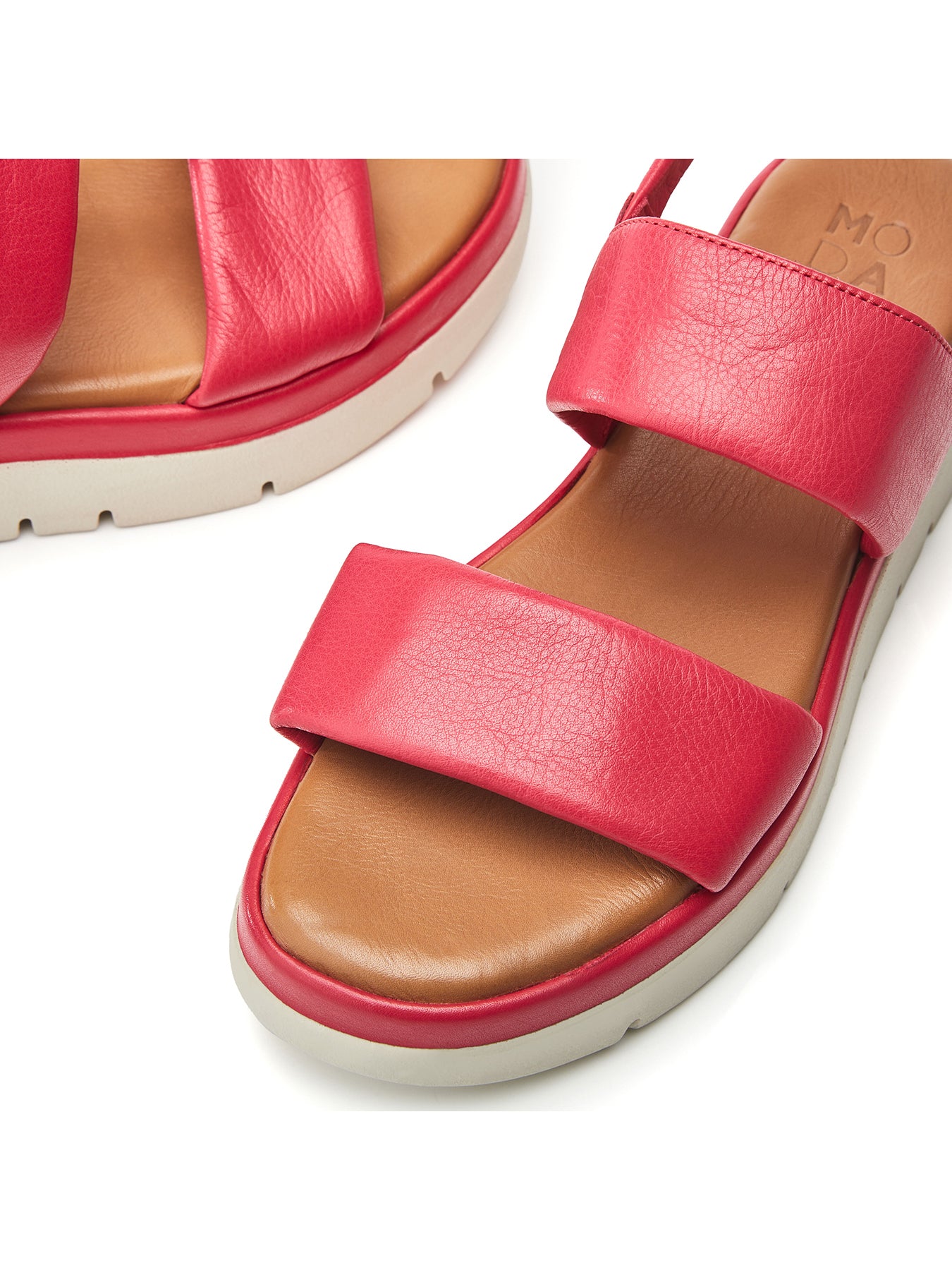 Netty Leather Flat Sandals Pink