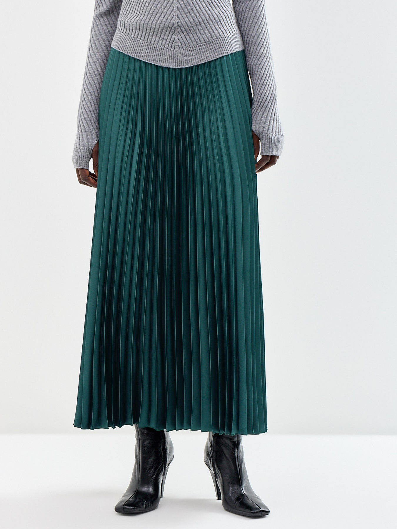 Nicchia Pleated Skirt Green
