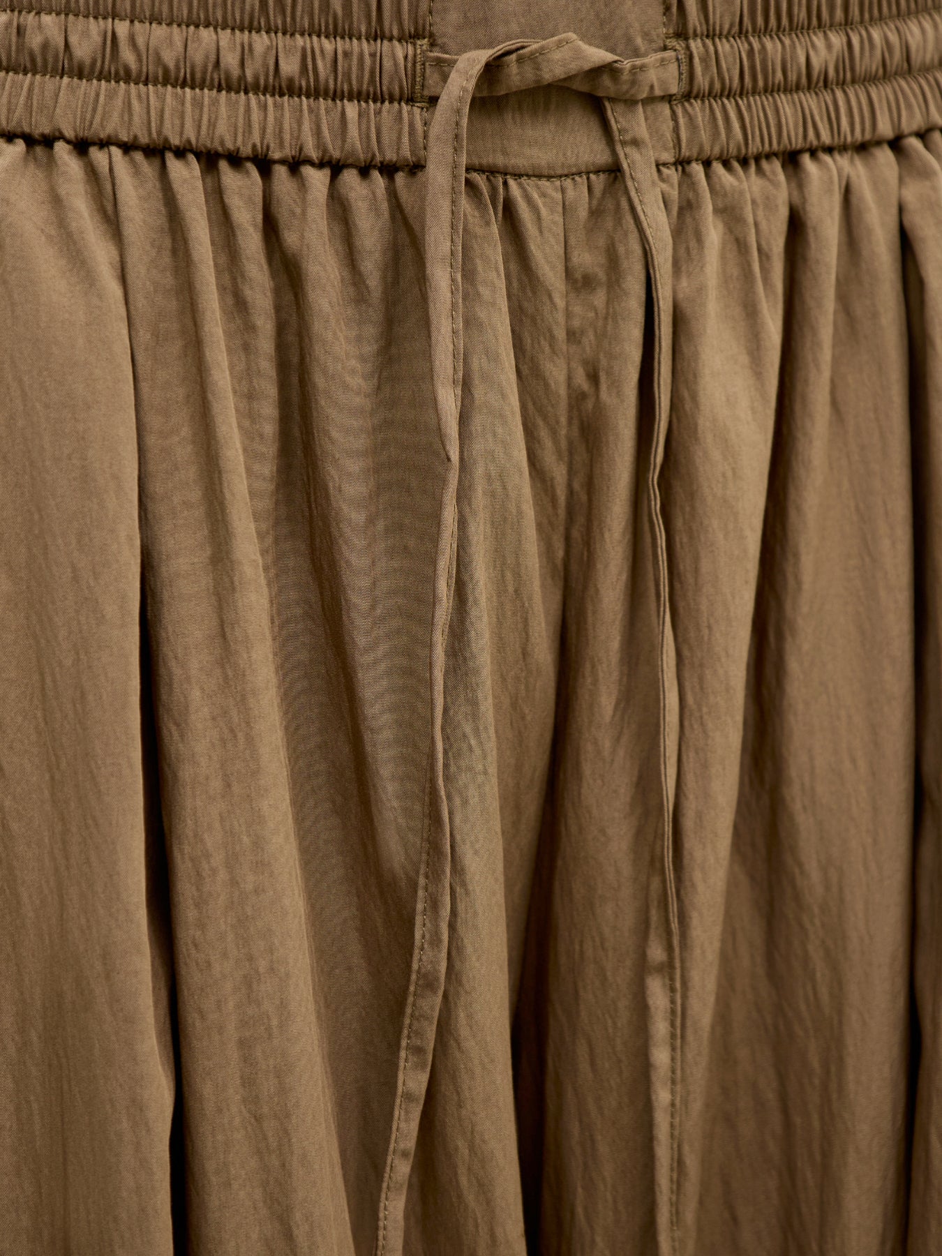 Nita Pleated Balloon Trousers Brown