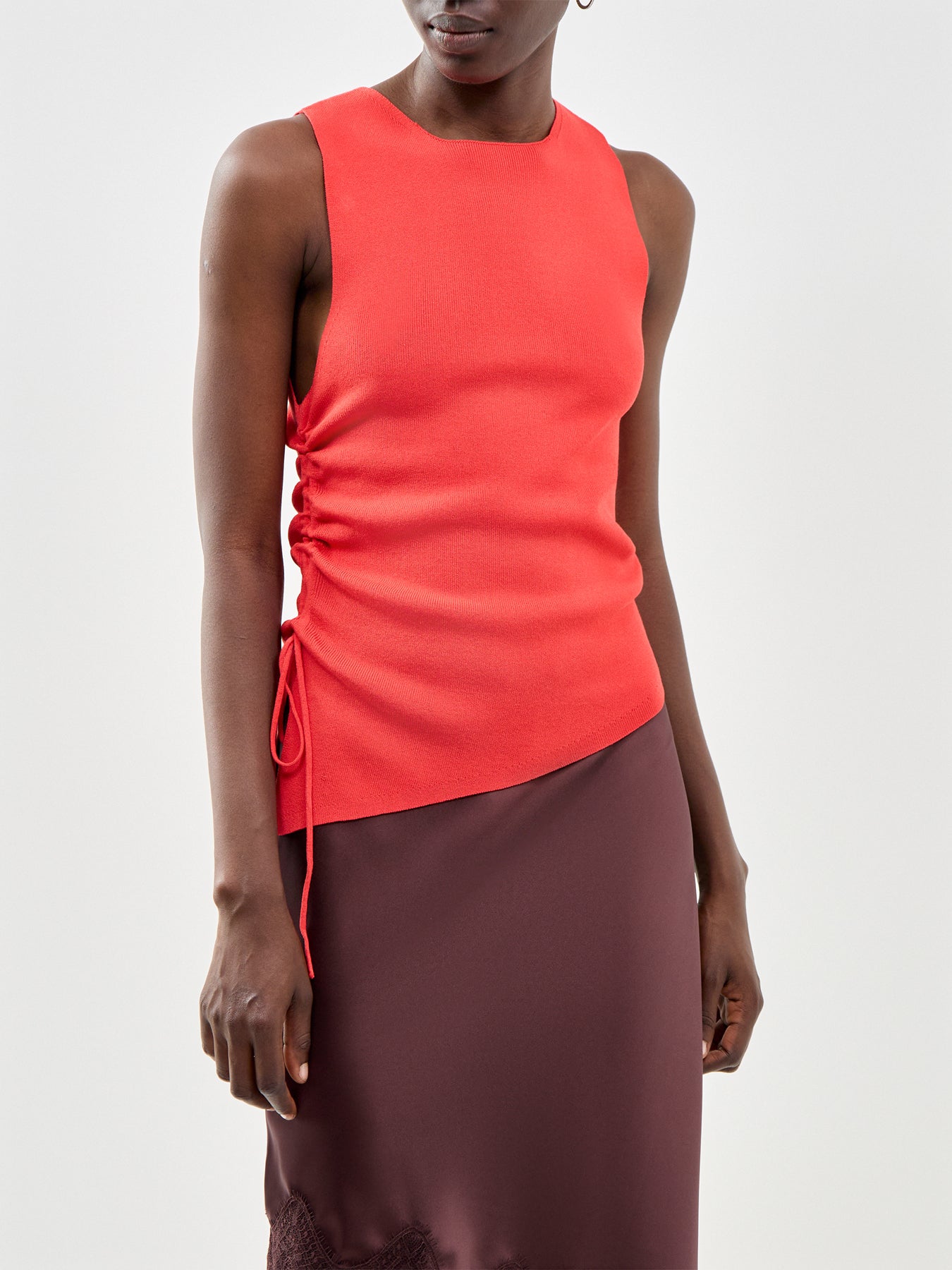 Milo Sleeveless Knitted Top Red