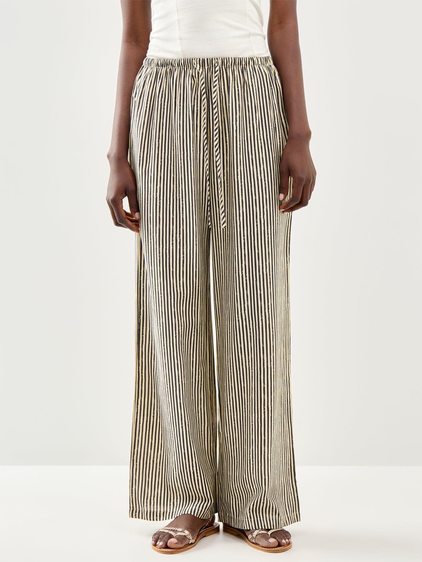 Jeona Stripe Pull Up Pants Striped