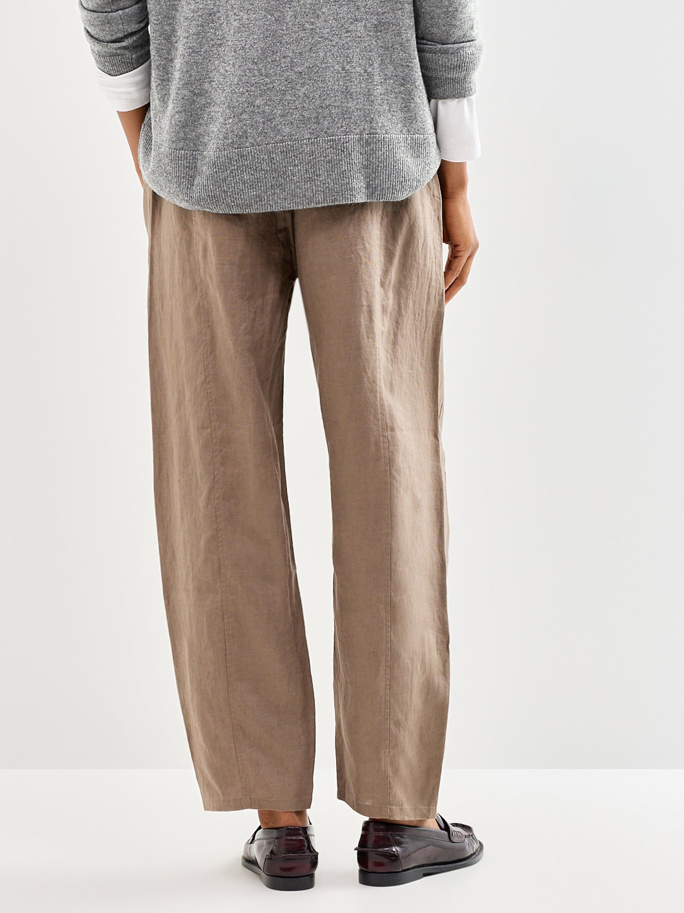 Ankle Pleated Lantern Pant Brown