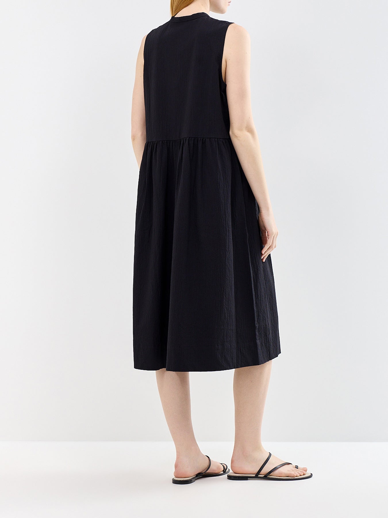 Crew Neck Shift Dress Black