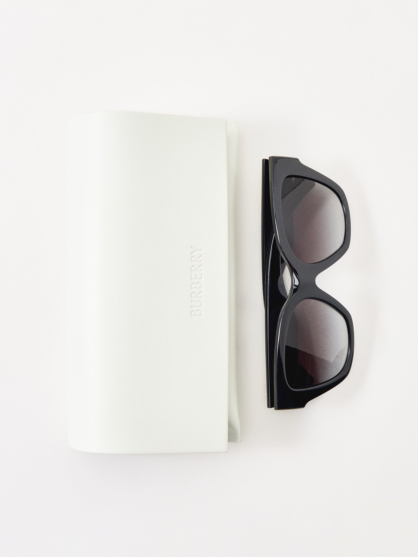 0BE4489U Oversized Sunglasses Black