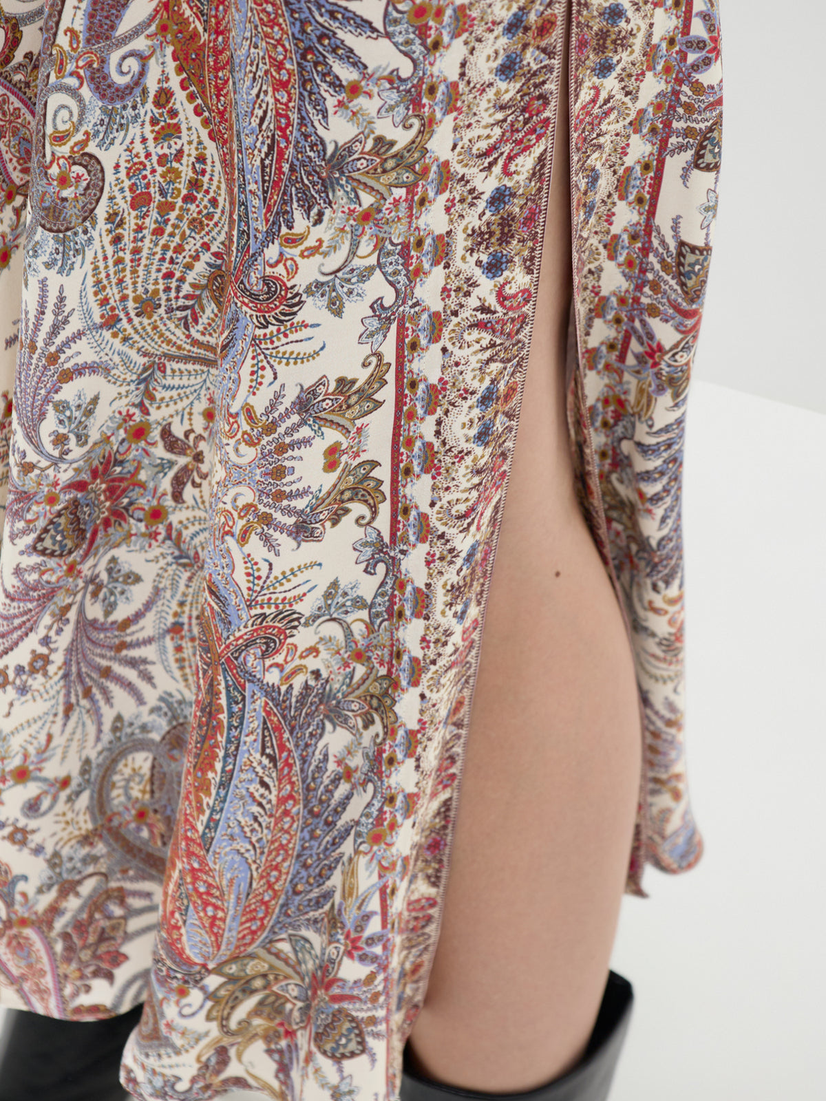 Decano Midi Skirt