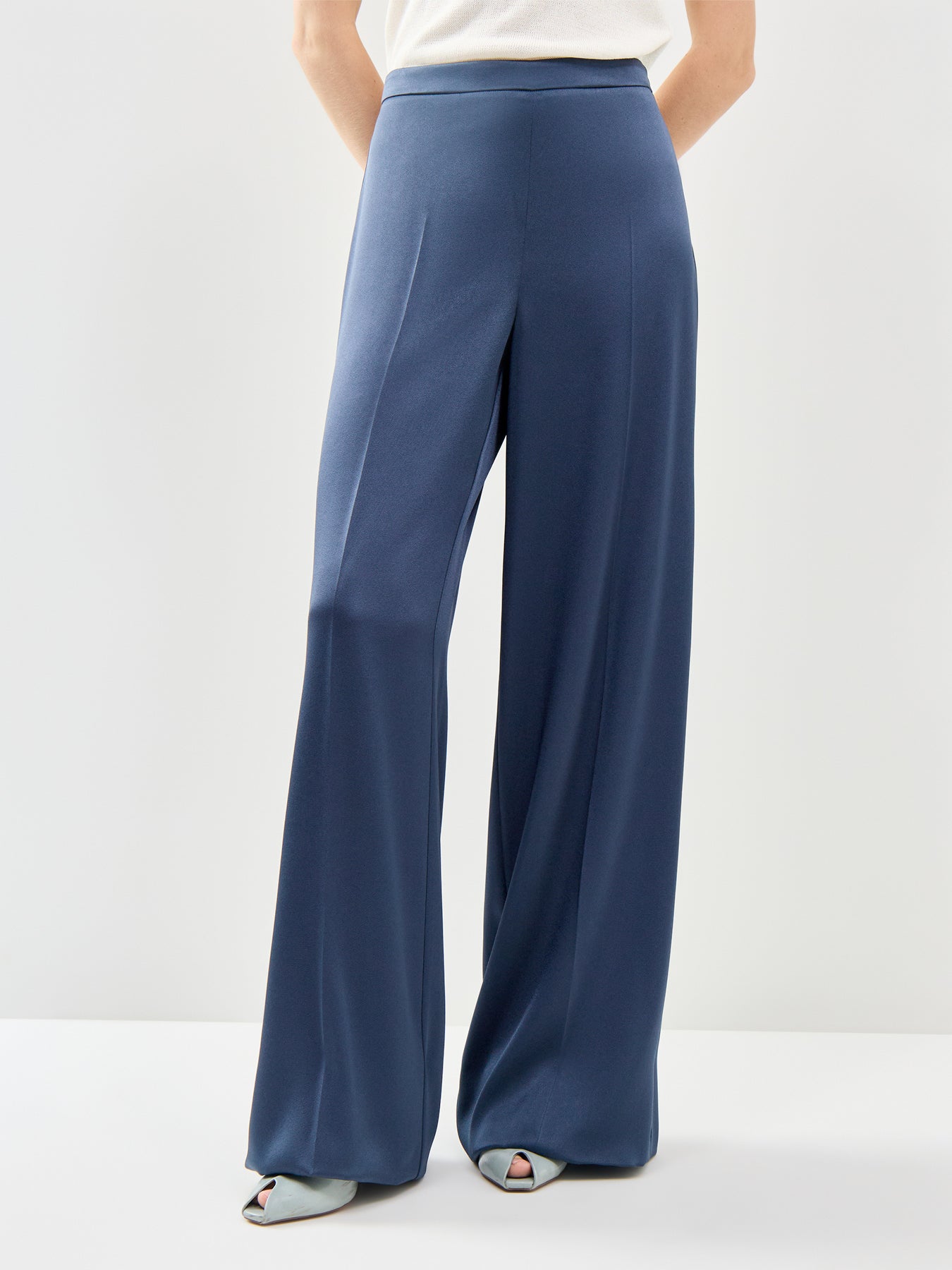 Pesi Wide Leg Trousers Blue