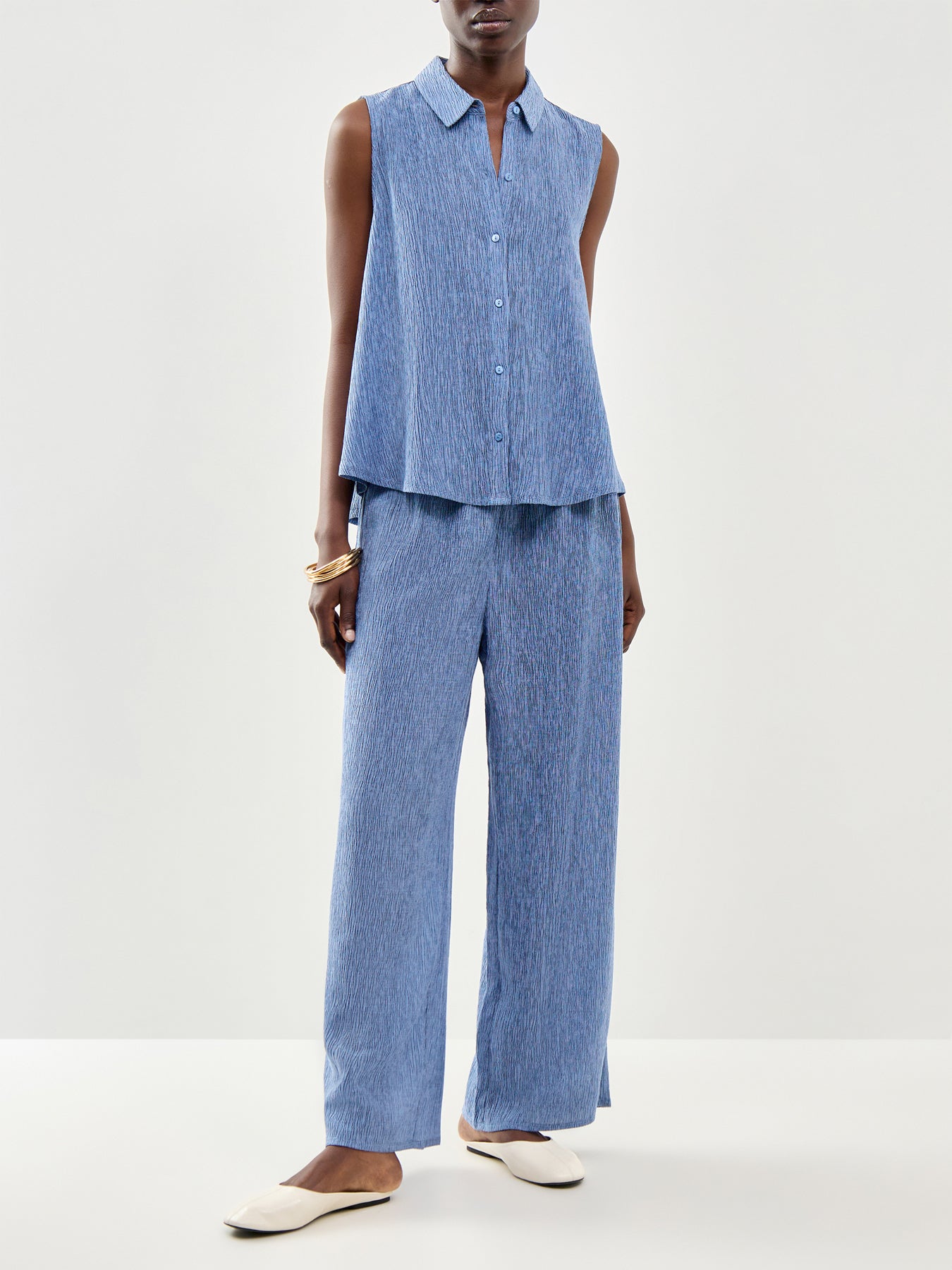 Classic Collar A-Line Sleeveless Shirt Blue
