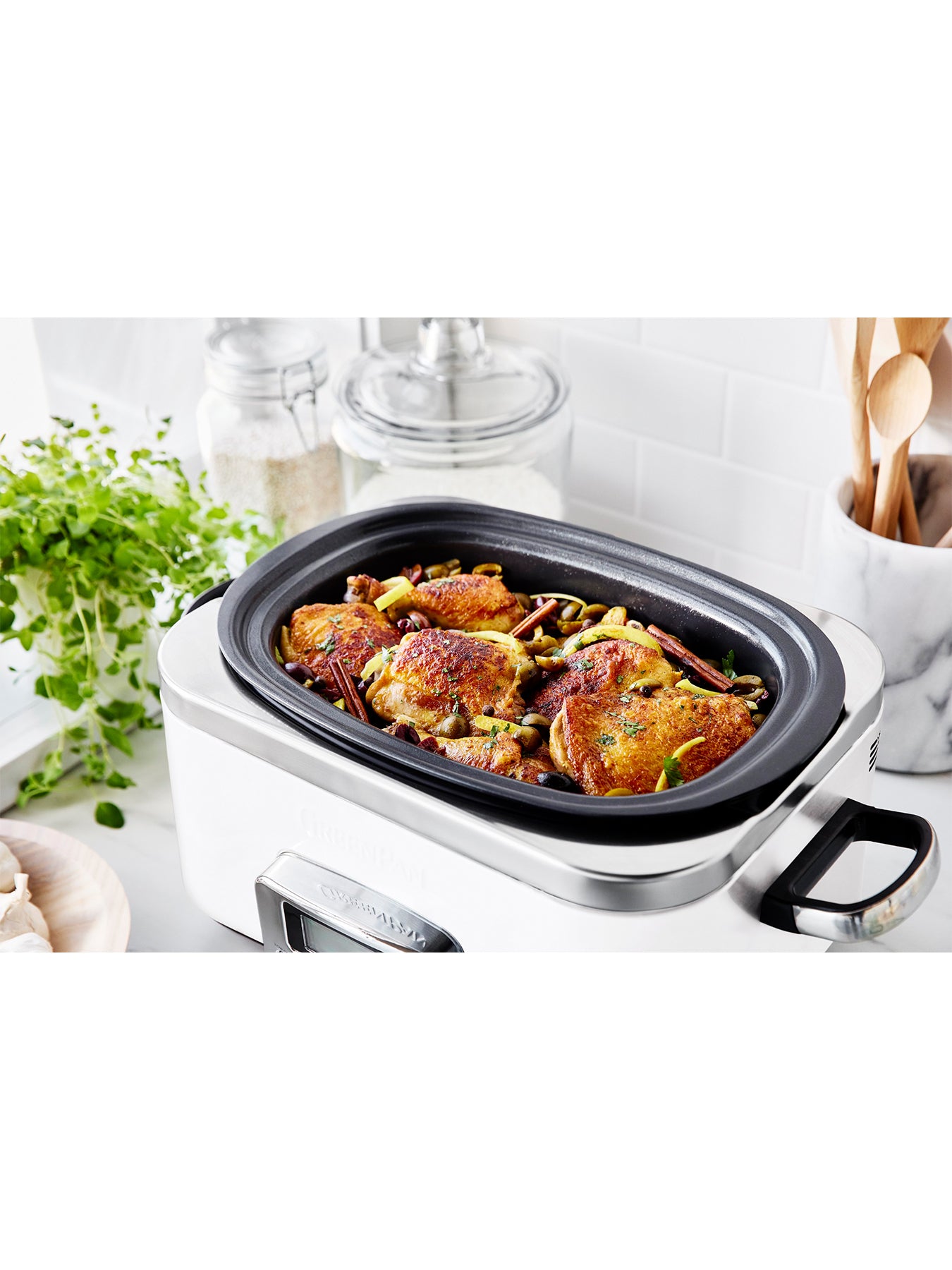 Elite Slow Cooker 6L Cream