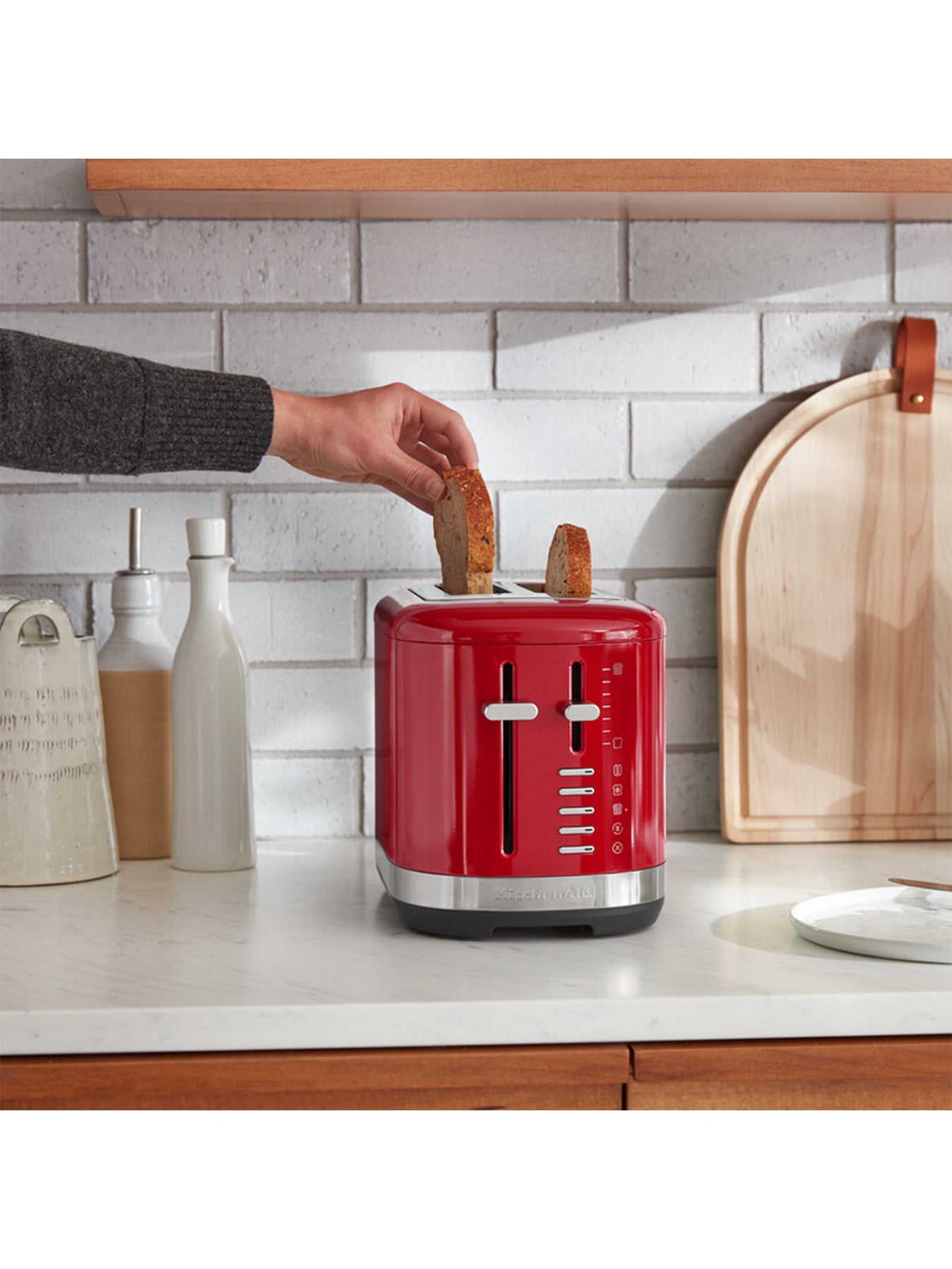 Manual Control 2 Slice Toaster Empire Red