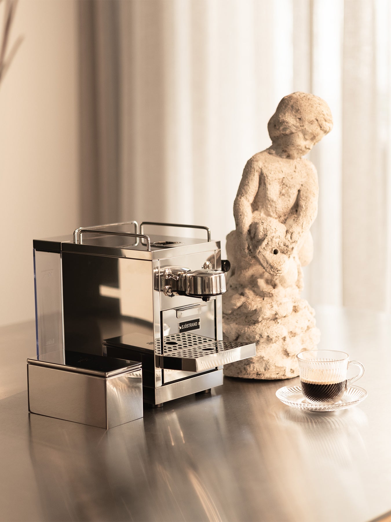 Capsule Case Silver