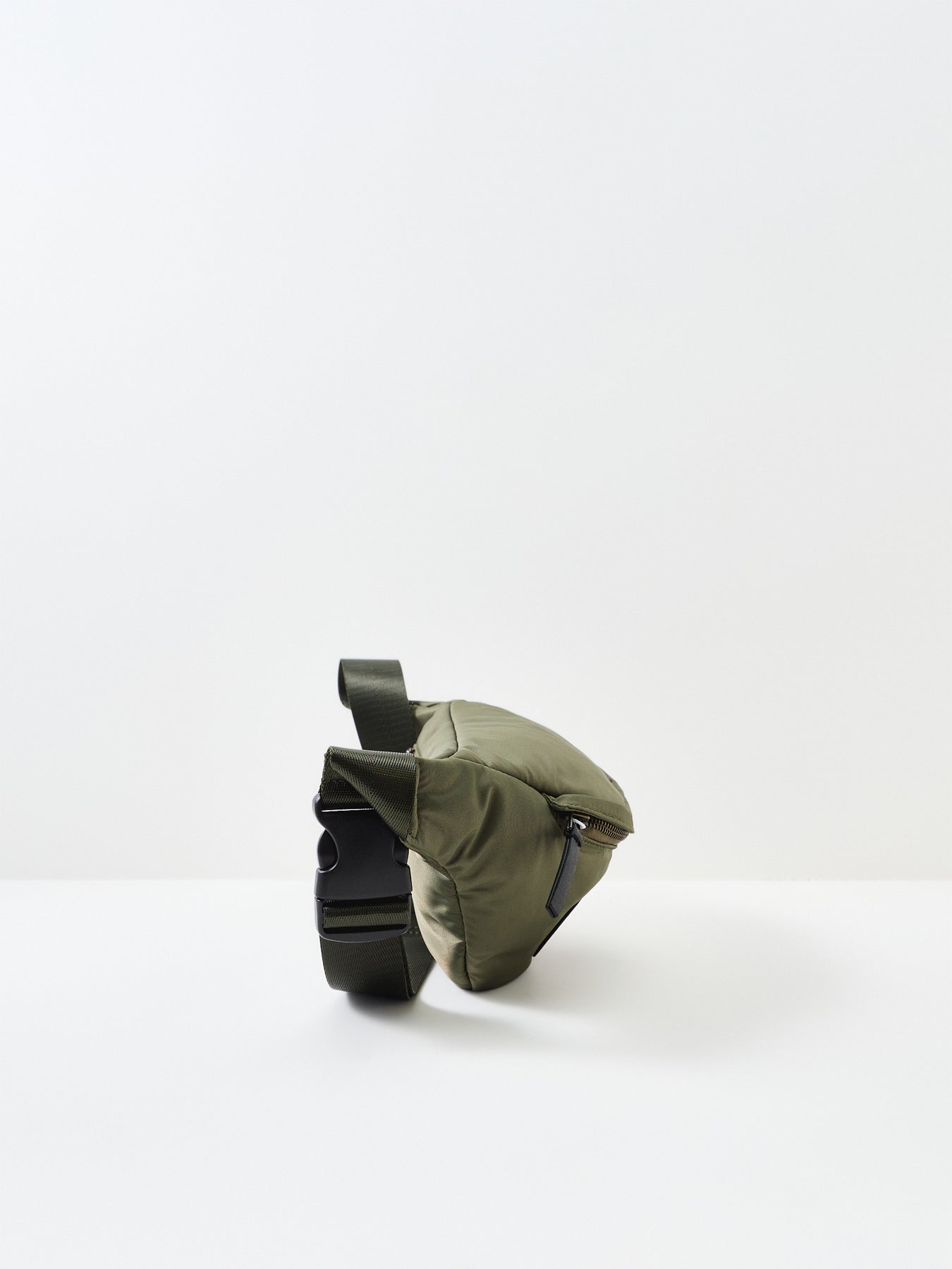 Leon Small Nylon Bum Bag Green