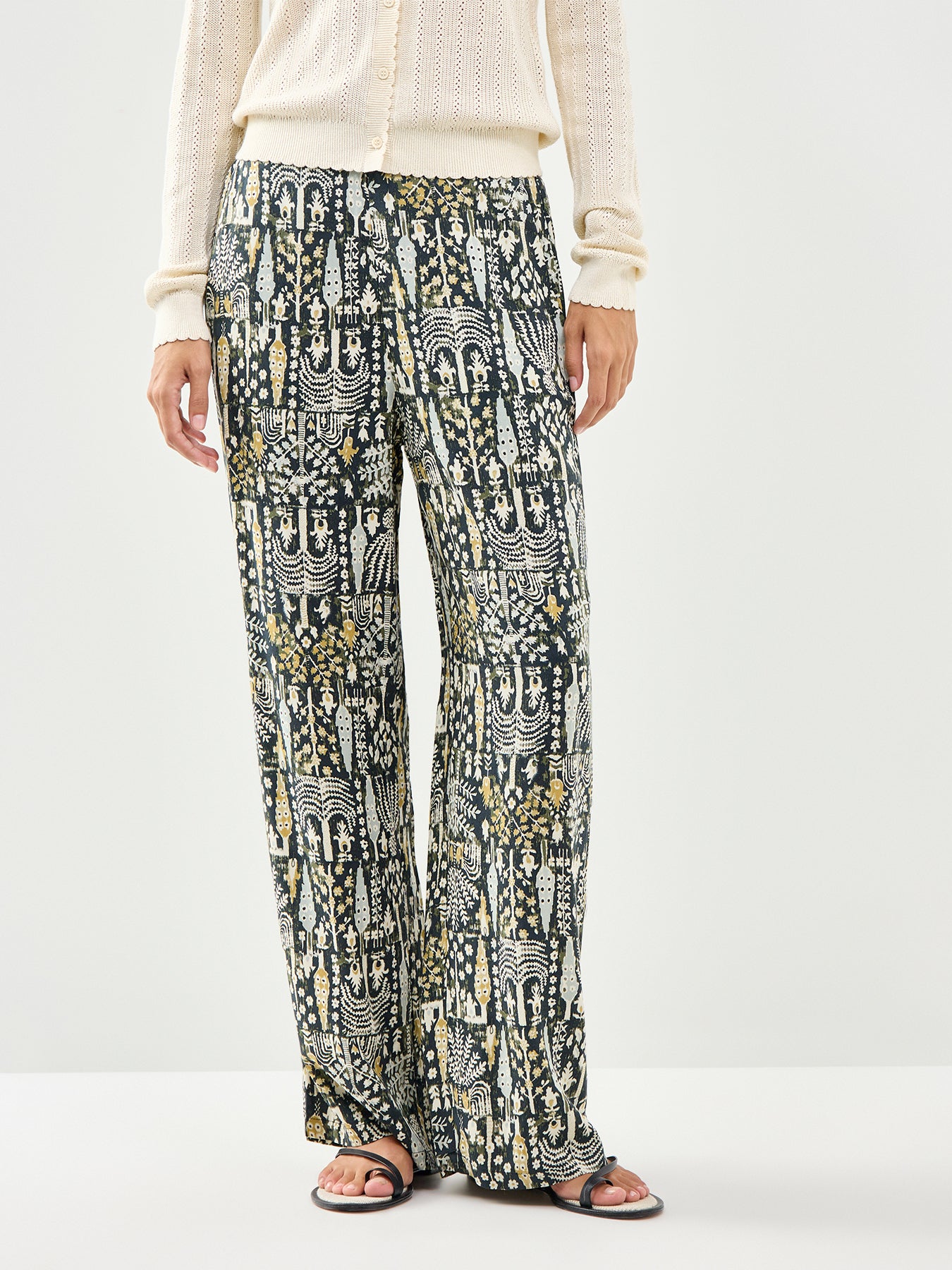 Golfi 4-C Printed Straight Trousers Multi