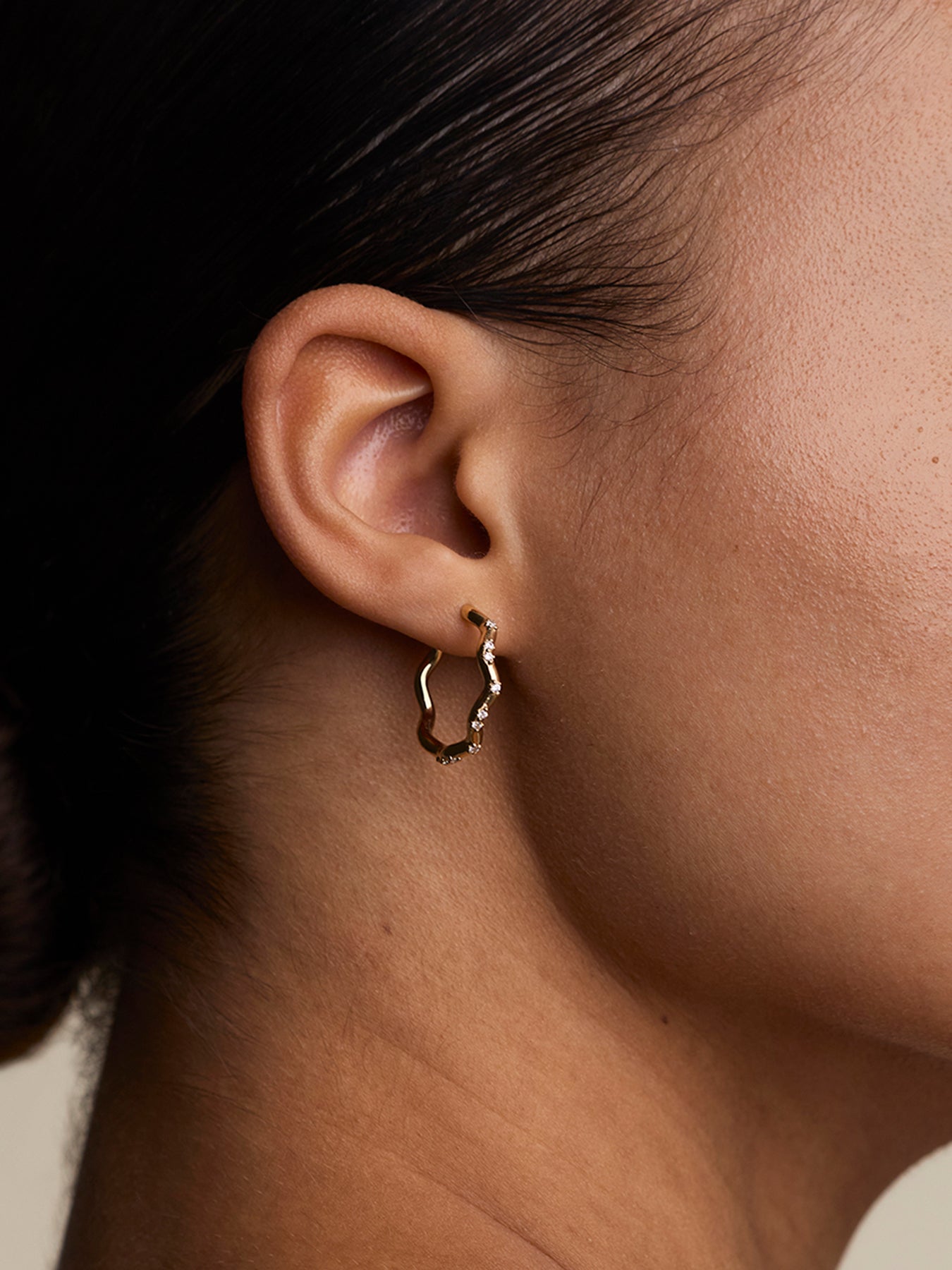 Crystal Ripple Hoop Earrings Gold