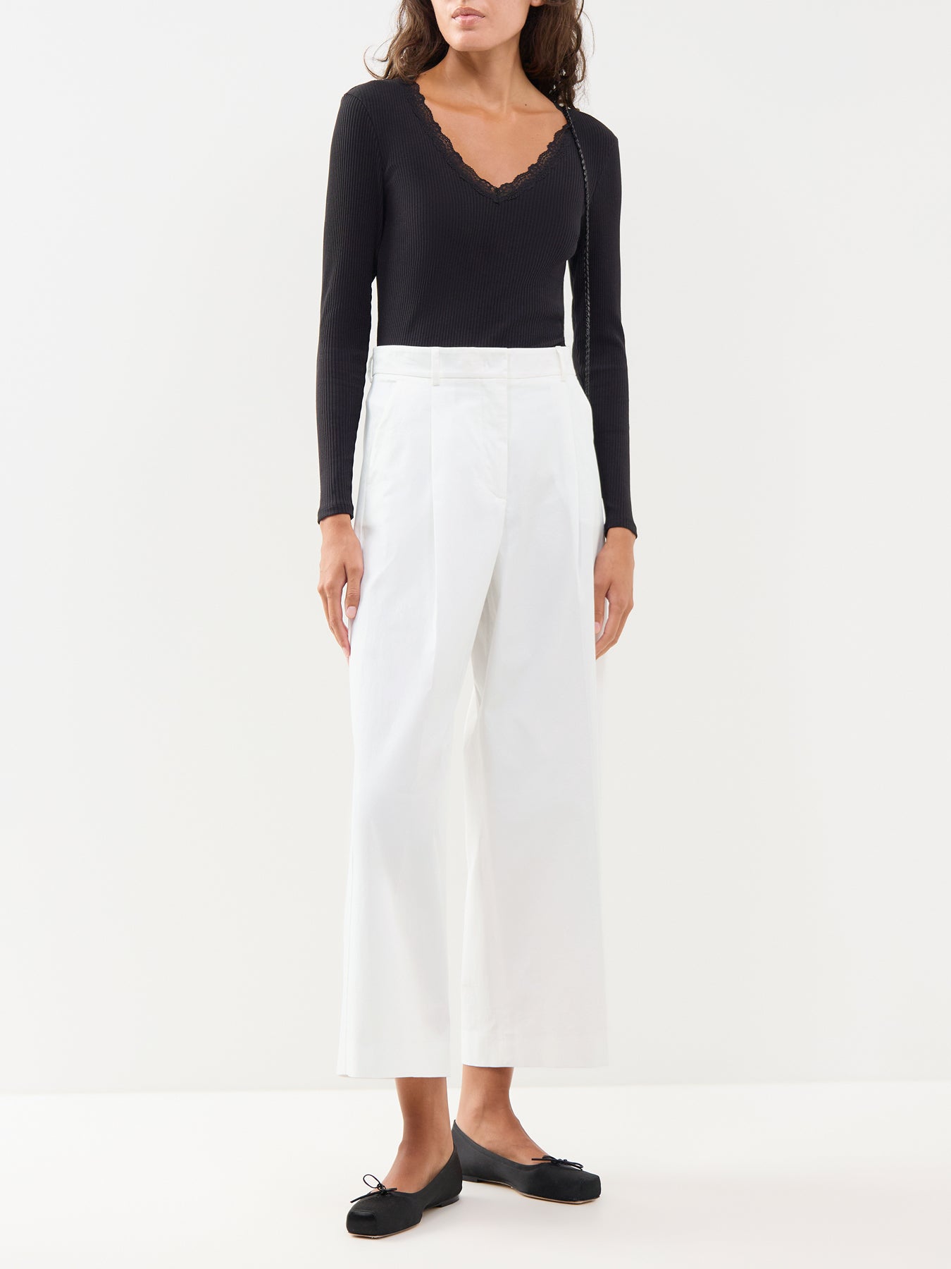 Sara Sharai Long Sleeve V-Neck Top Black