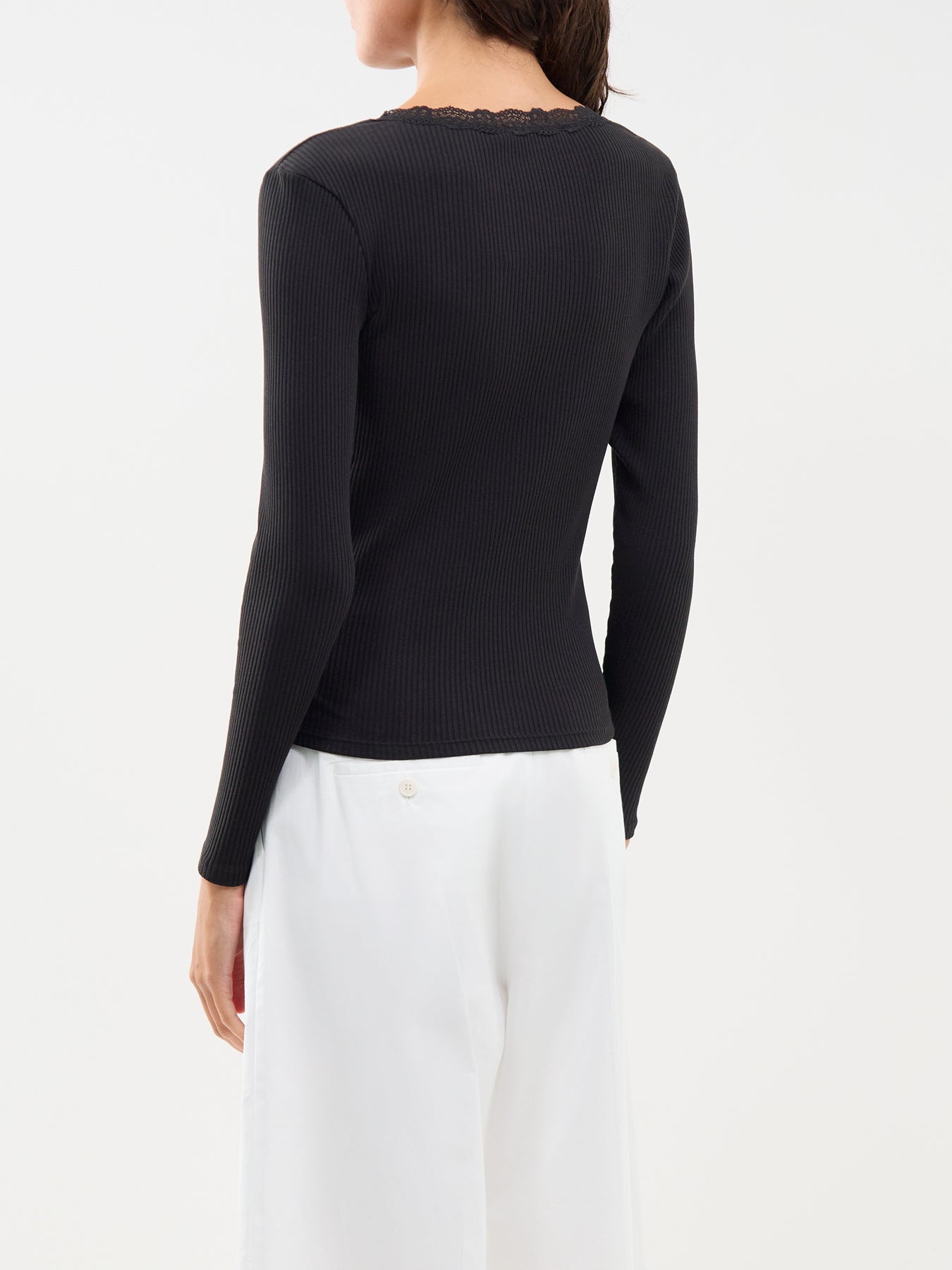 Sara Sharai Long Sleeve V-Neck Top Black