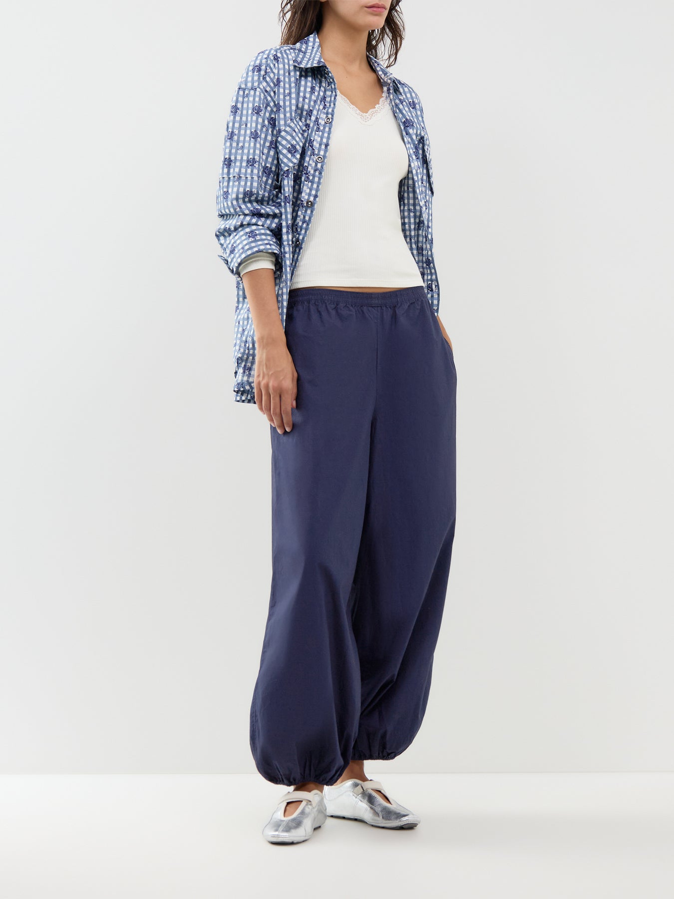 Sara Sharai Long Sleeve V-Neck Top White