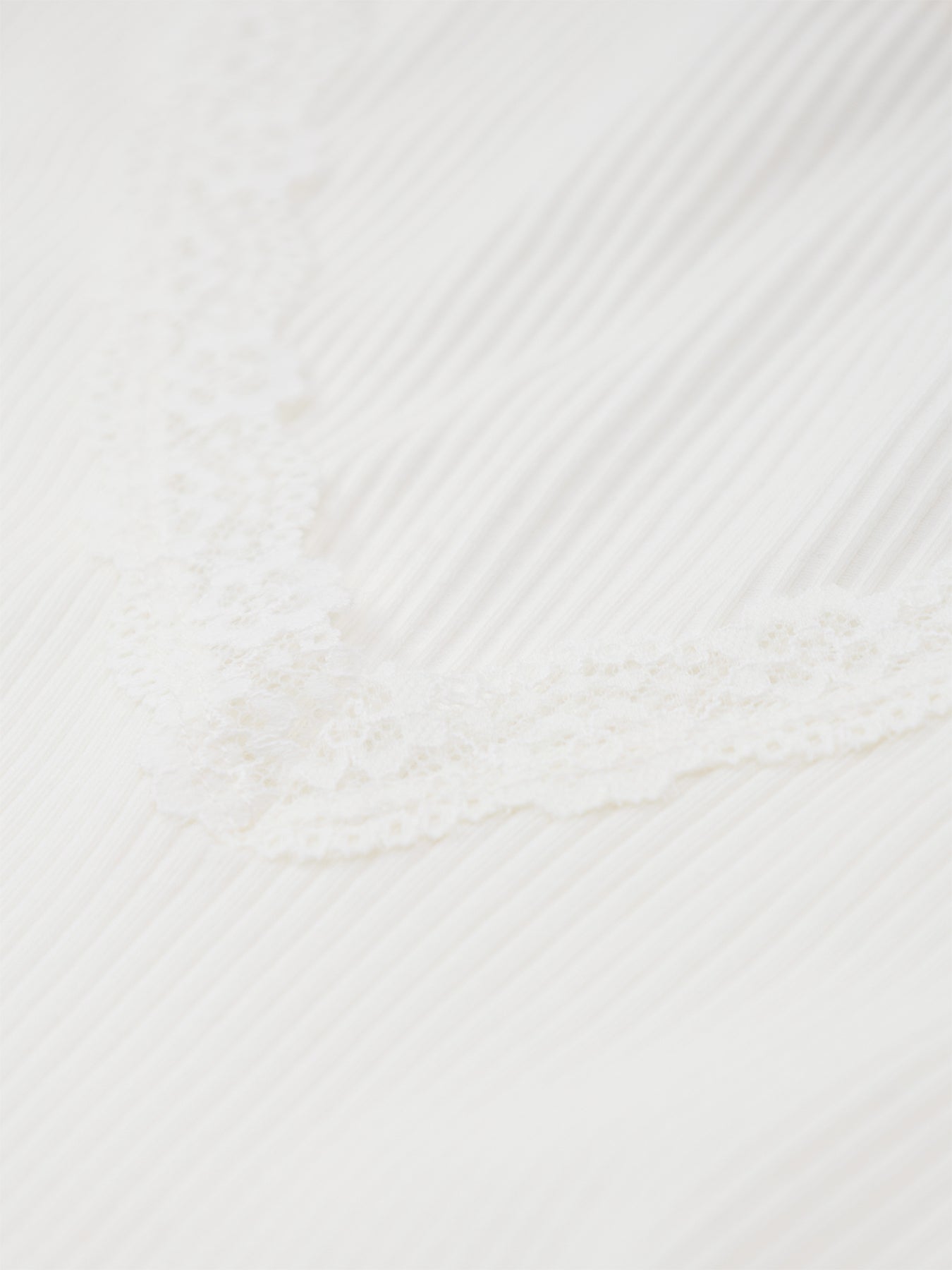 Sara Sharai Long Sleeve V-Neck Top White
