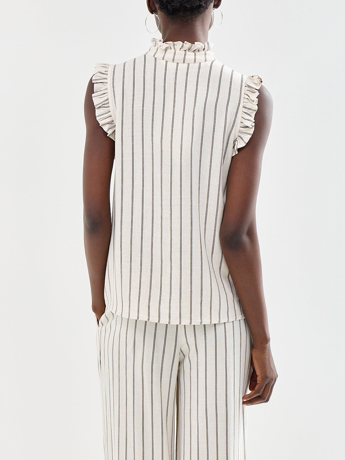 Viva Ruffle Top Beige