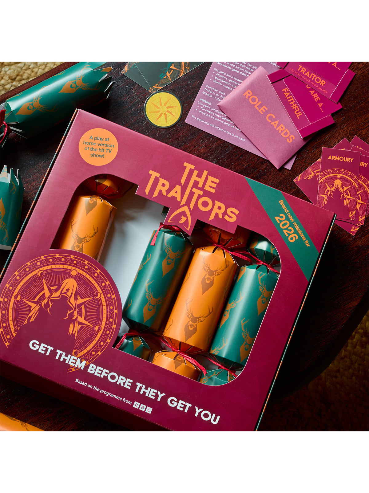 The Traitors Christmas Crackers