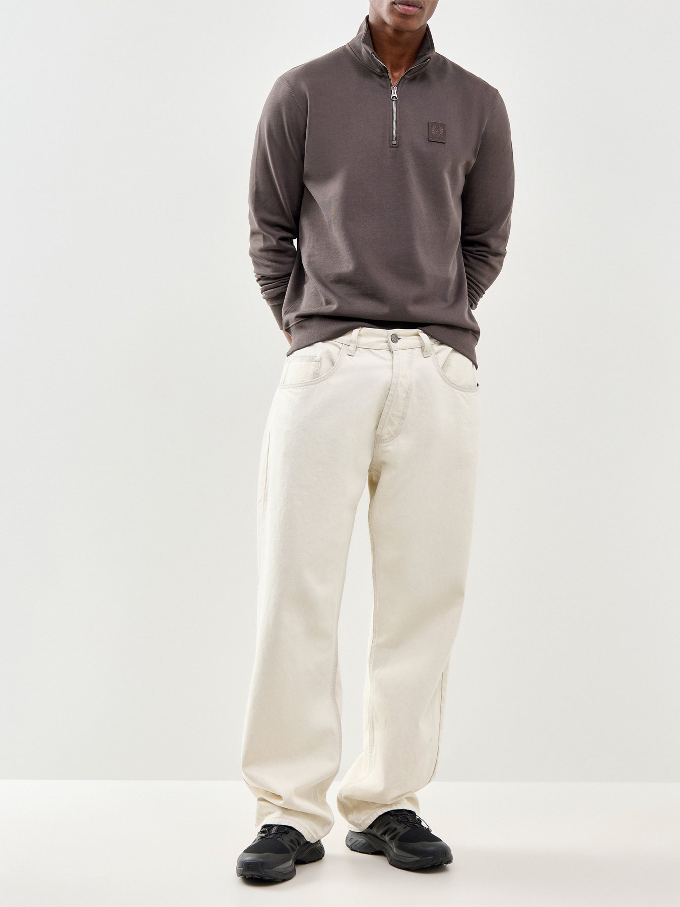Curator Quarter Zip Sweatshirt Olive