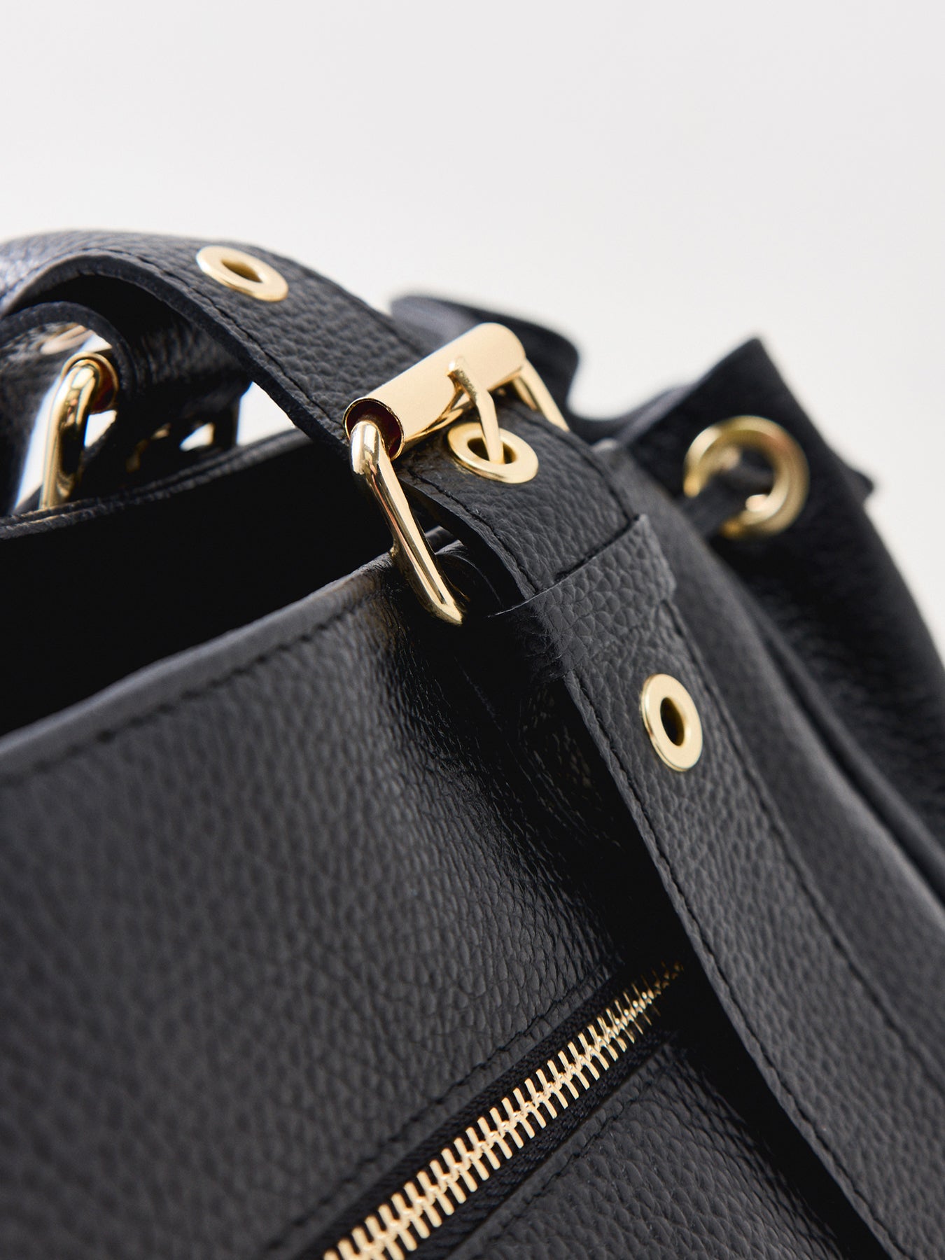 Beltra Large Tote Bag Black