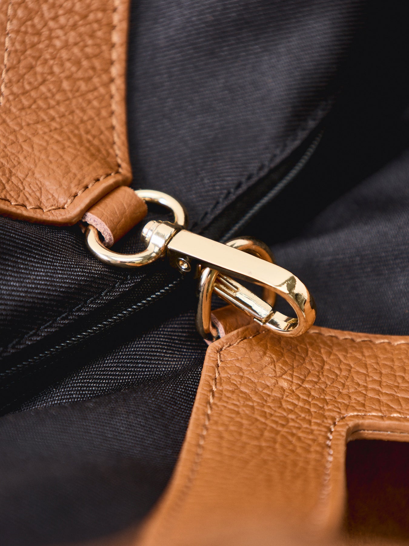 Vieras Suede Tote Bag Tan