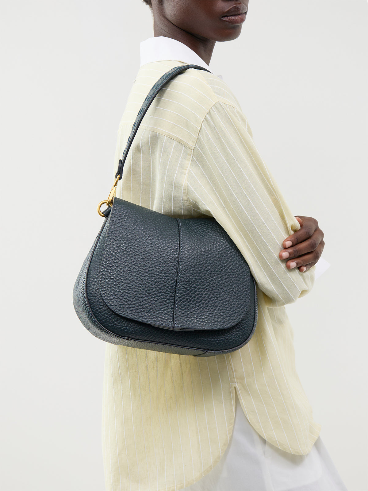 HELENA ROUND Leather Shoulder Bag