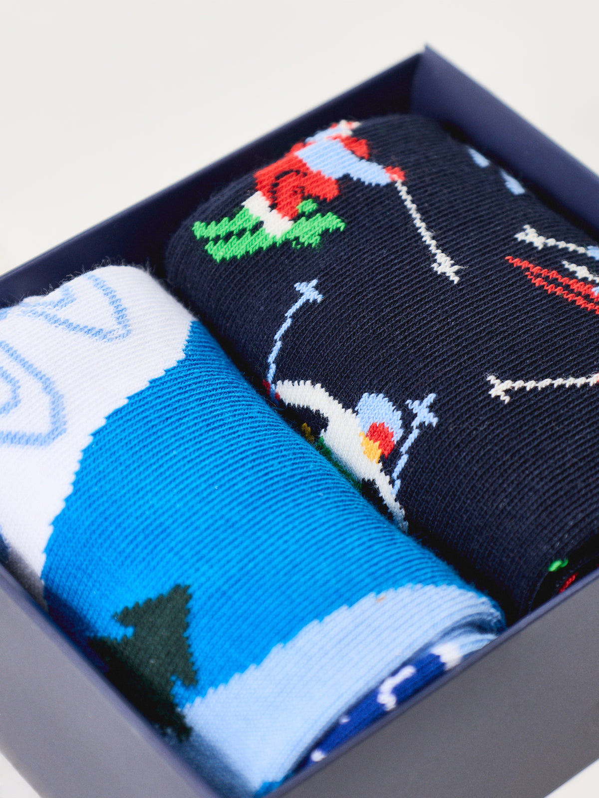 Cotton Winter Sports 2-Pack Socks Gift Box - White