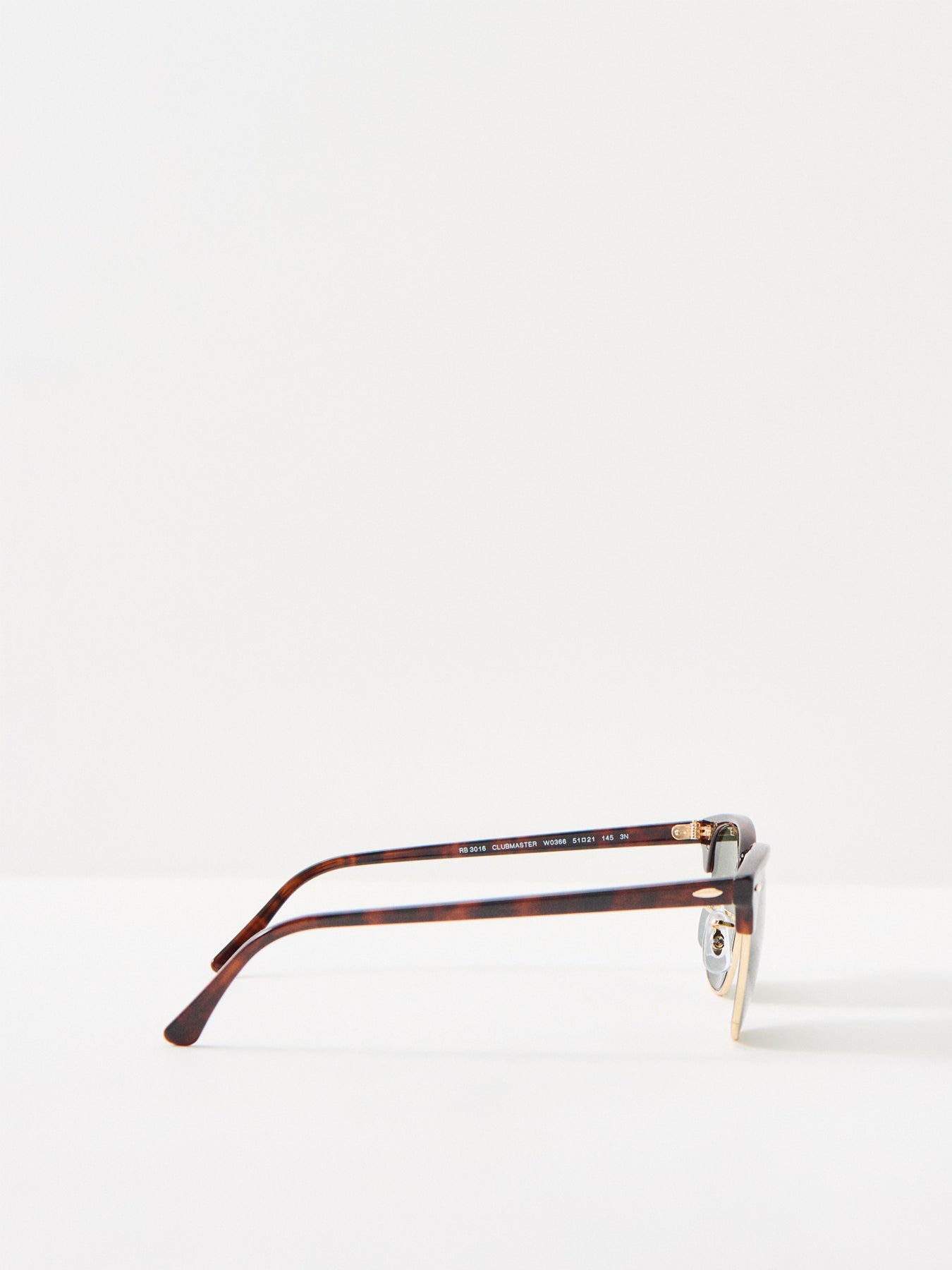 0RB3016 Clubmaster Round Sunglasses Brown