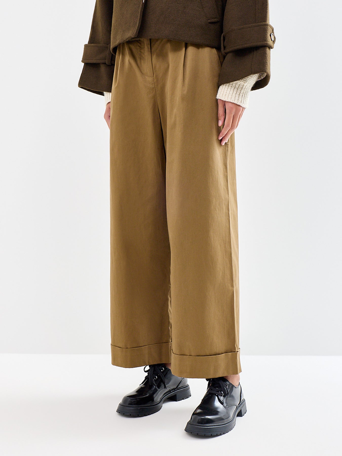 Norfolk Cotton-Blend Trousers Brown