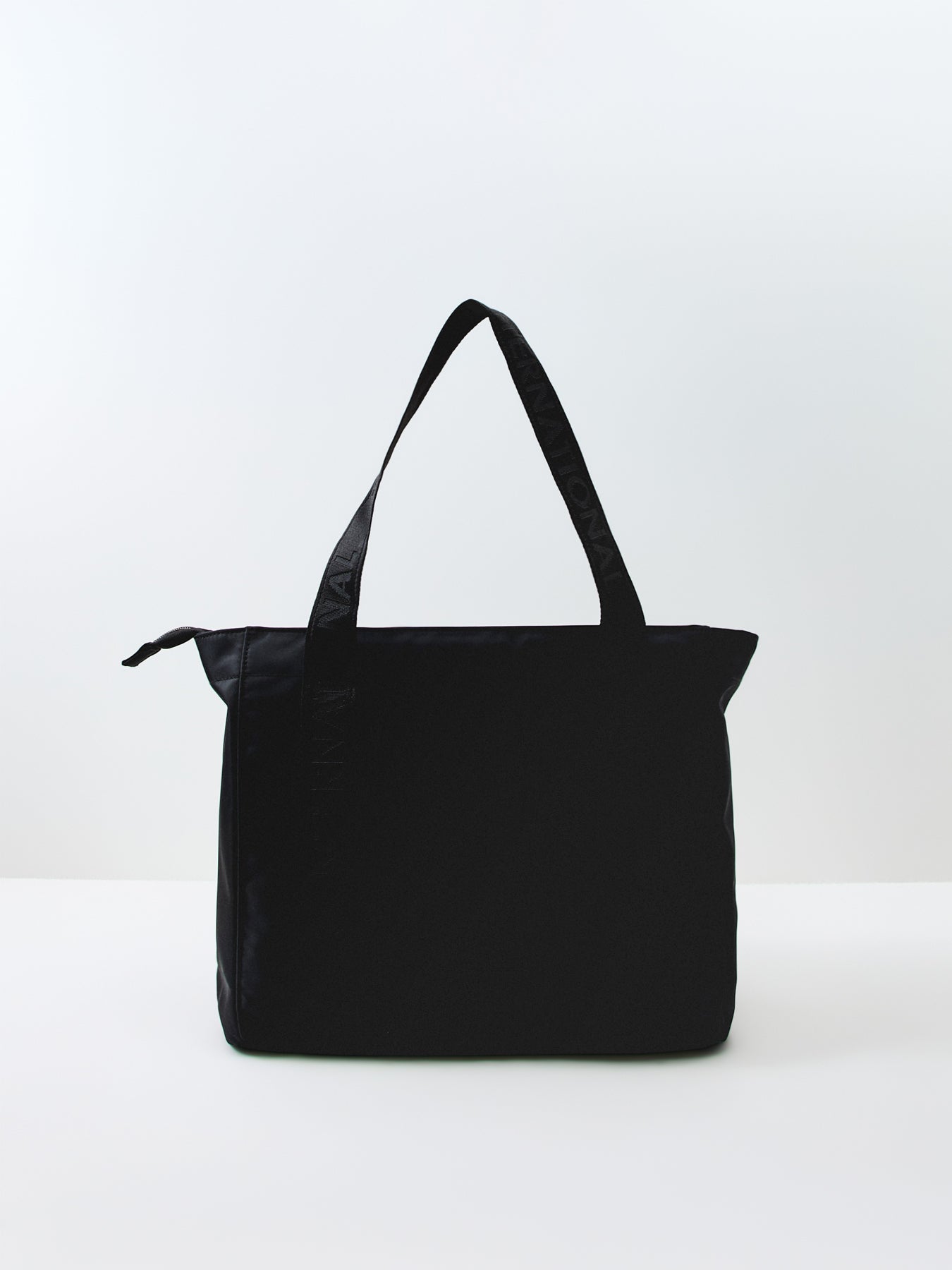 International Qualify Carry-All Tote Bag