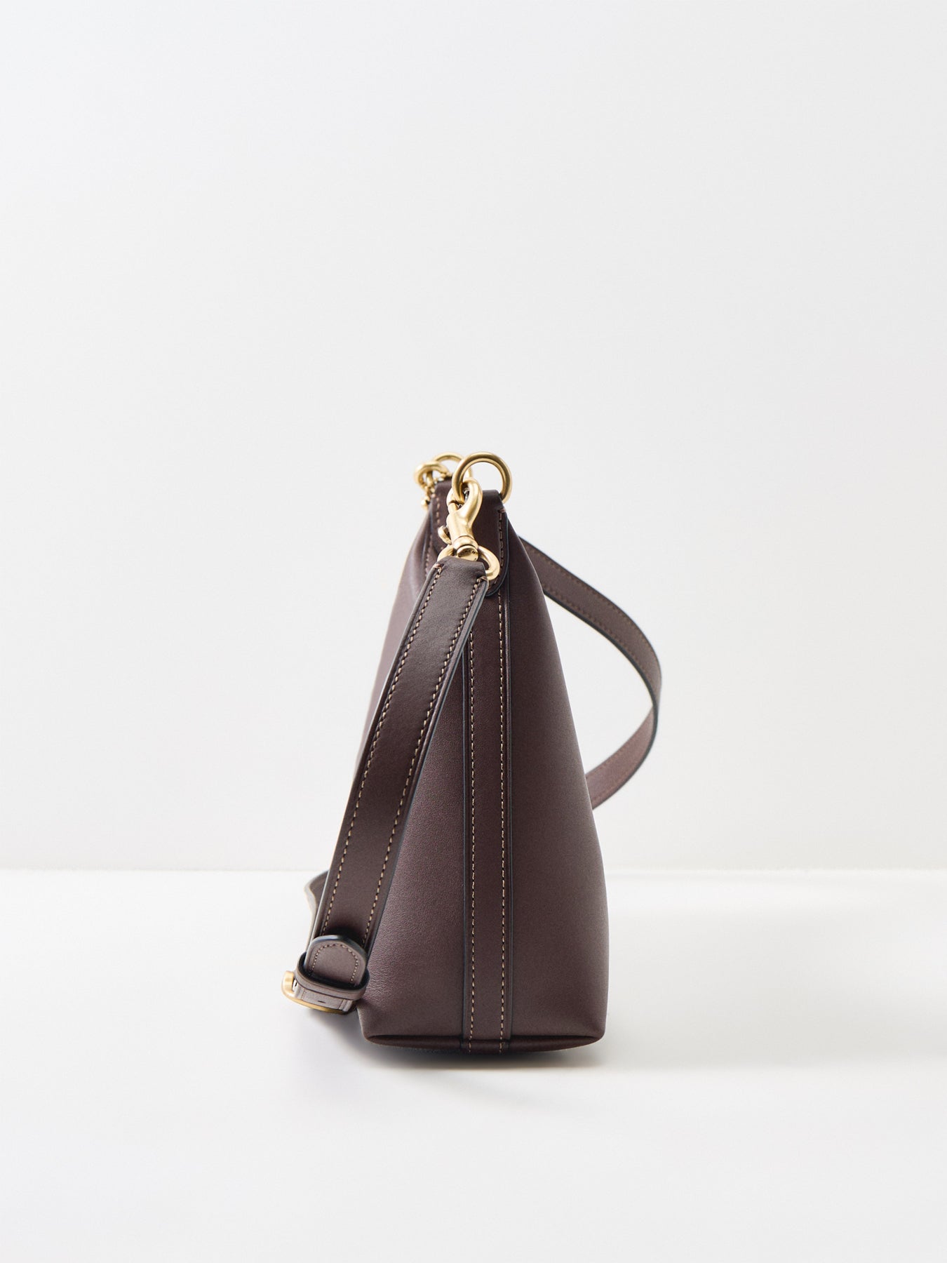 Juliet 25 Glovetanned Leather Shoulder Bag Brown