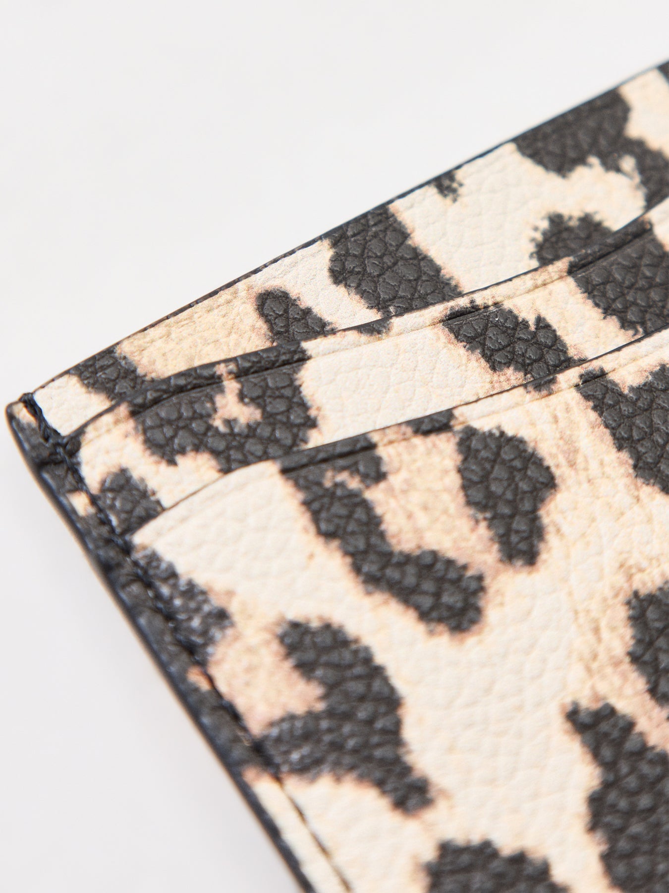 Bou Card Holder Printed Grained Cream