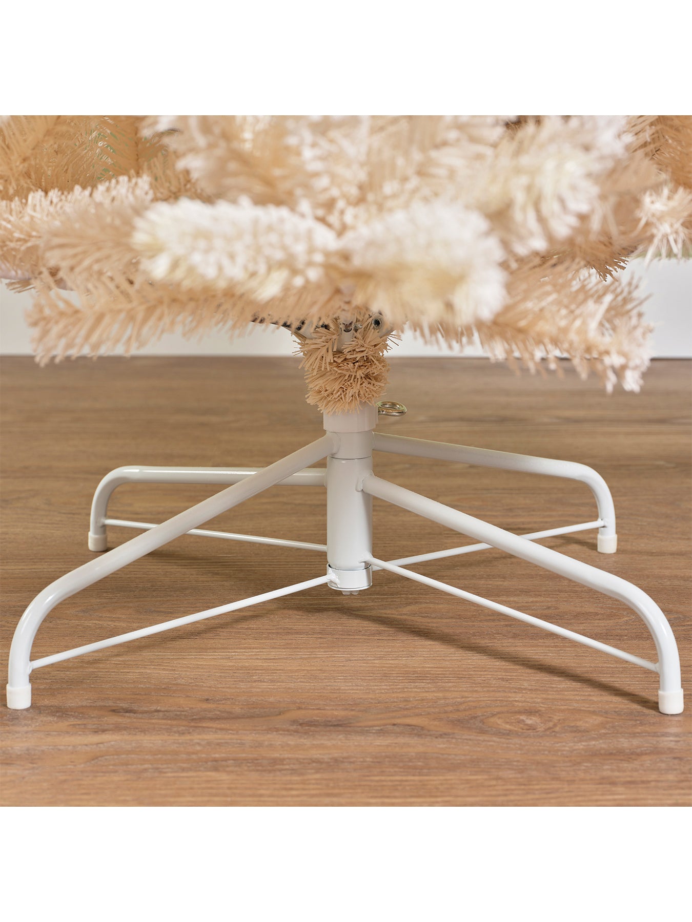 Cosy Fir Flocked Christmas Tree