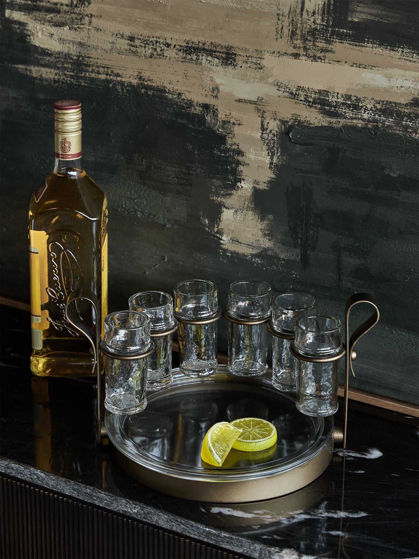 Merida Tequilla Set of 6 Shooter with Serving Tray Gold