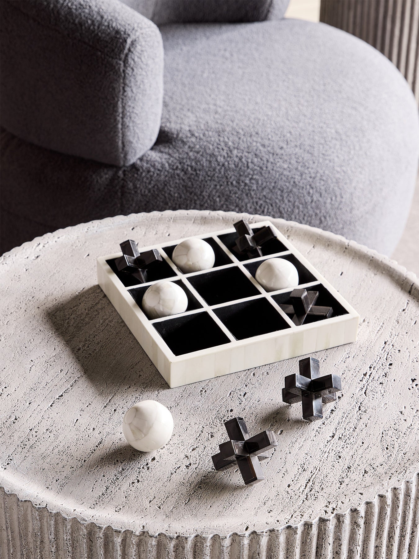 Farnham Off White and Black Bone Horn Inlay Noughts and Crosses Black