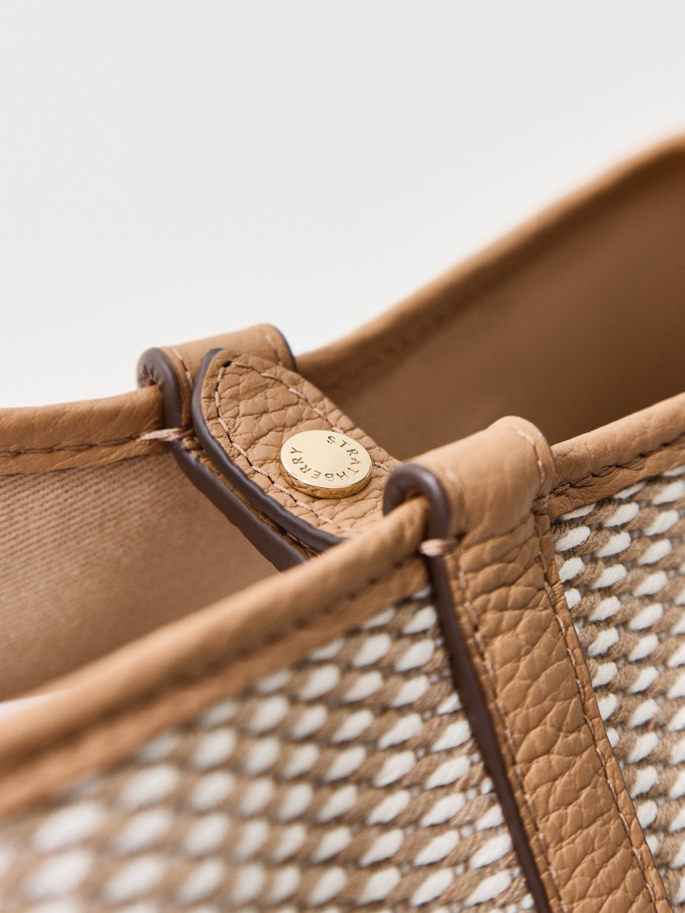 Lana Hobo Tote Bag Tan