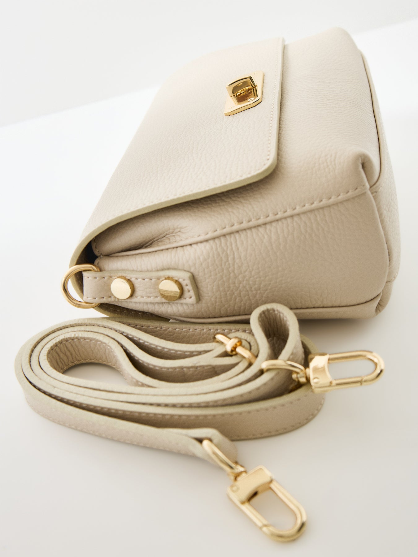 Maisie Midi Leather Shoulder Bag White