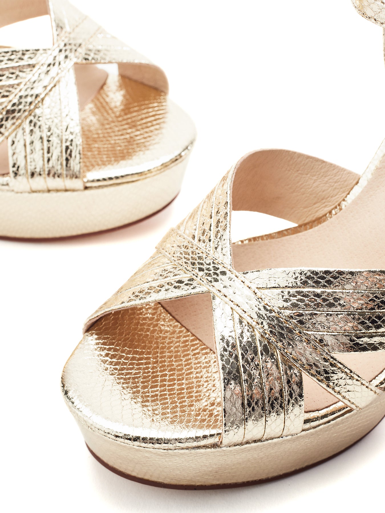 Mardonia Platform Sandals Gold