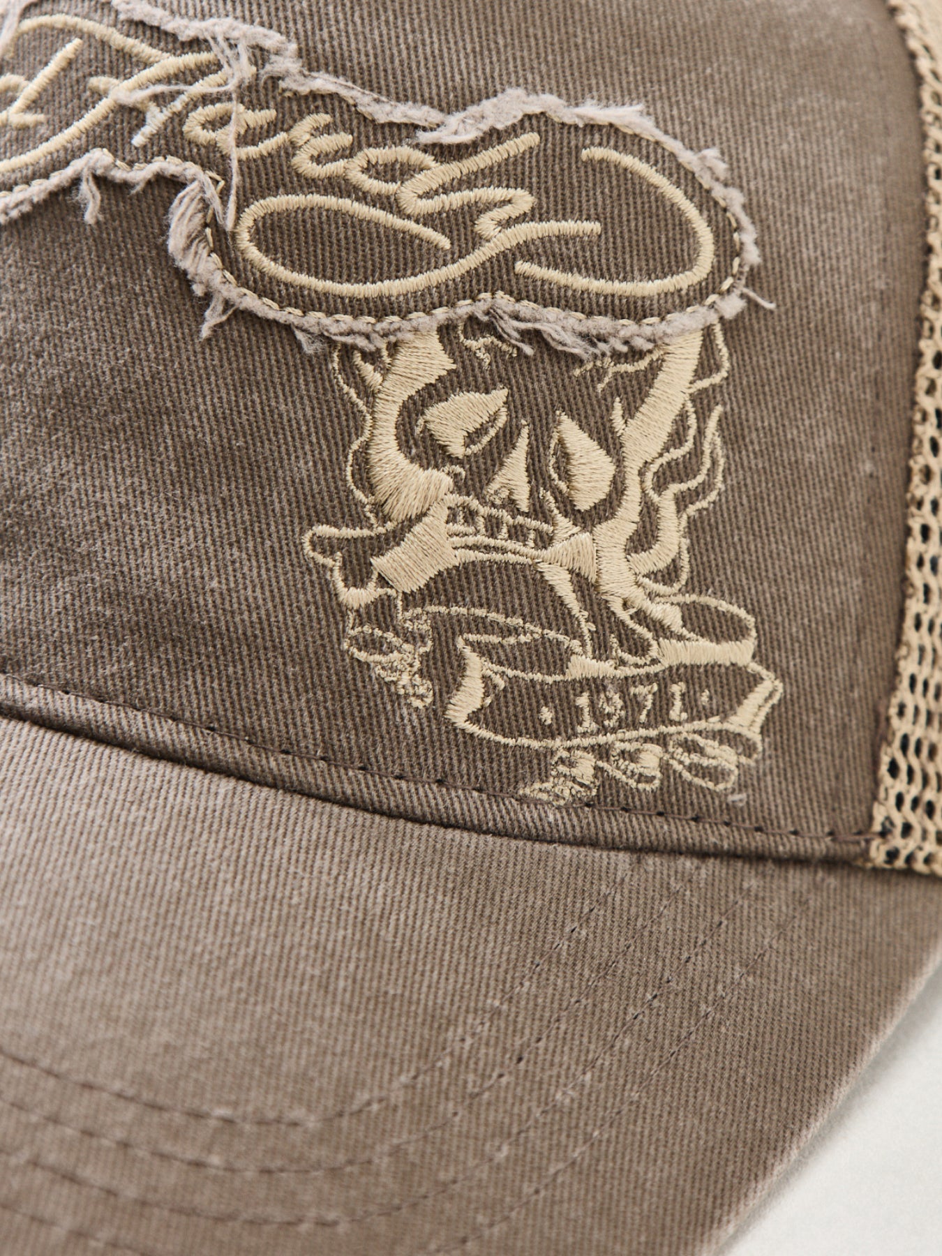 Raw Edge Applique 5 Panel Trucker Cap Beige