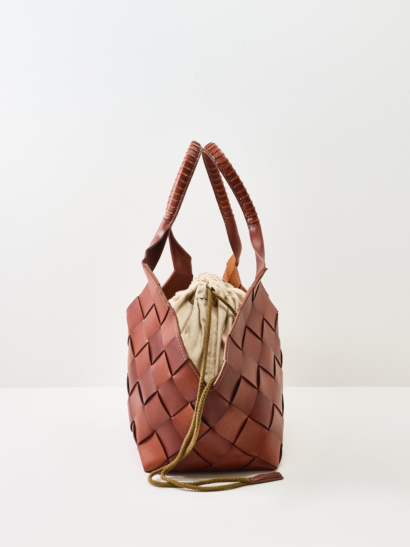 Castello Shoulder Tote Tan
