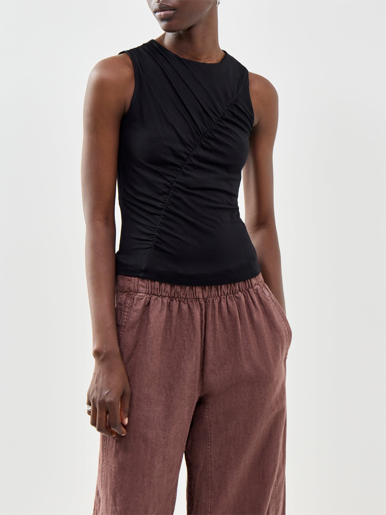 Sleeveless Curved Ruched Top Black