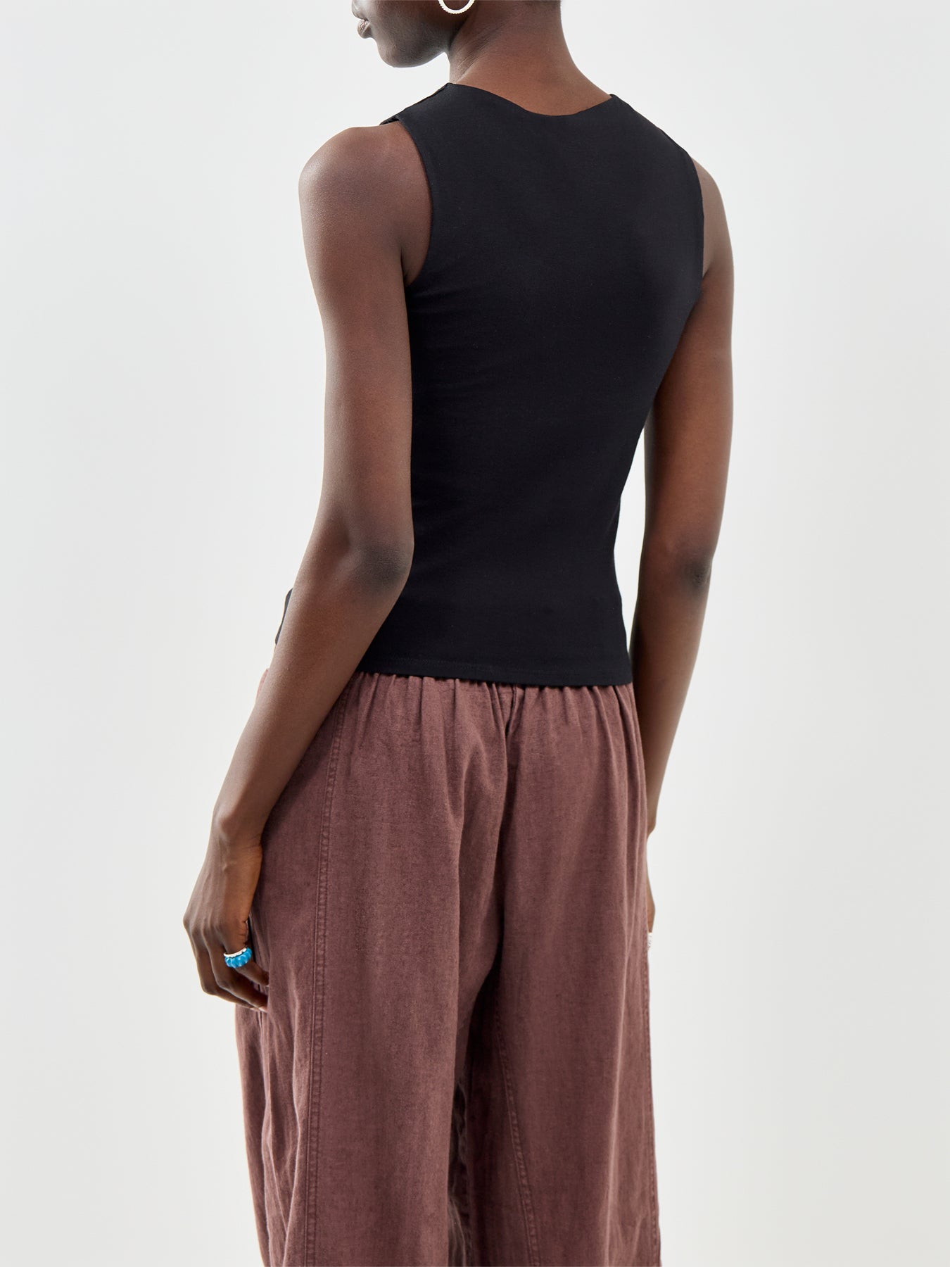Sleeveless Curved Ruched Top Black
