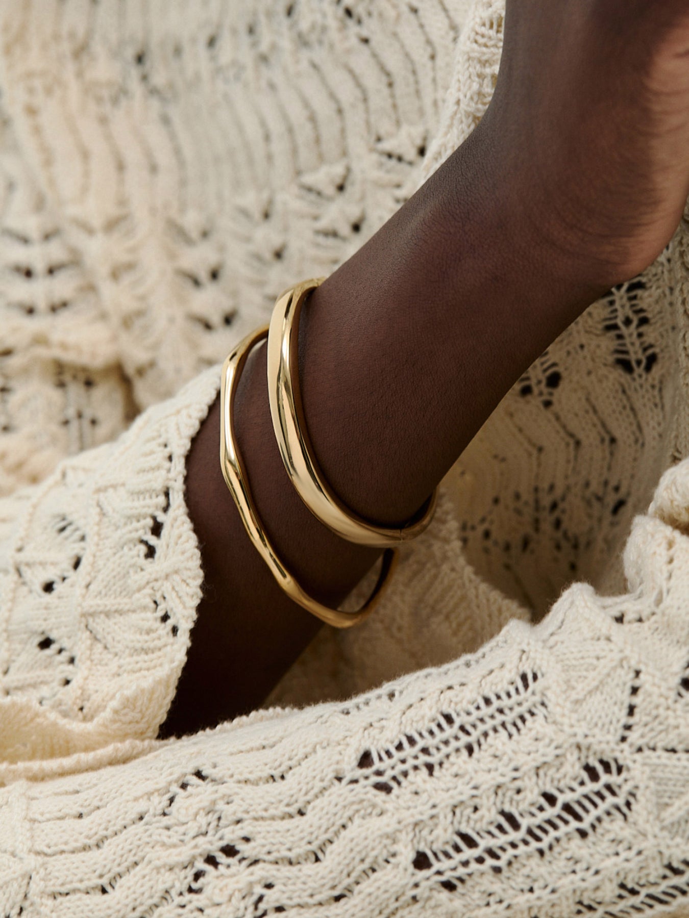 Wave Bangle 01 Gold