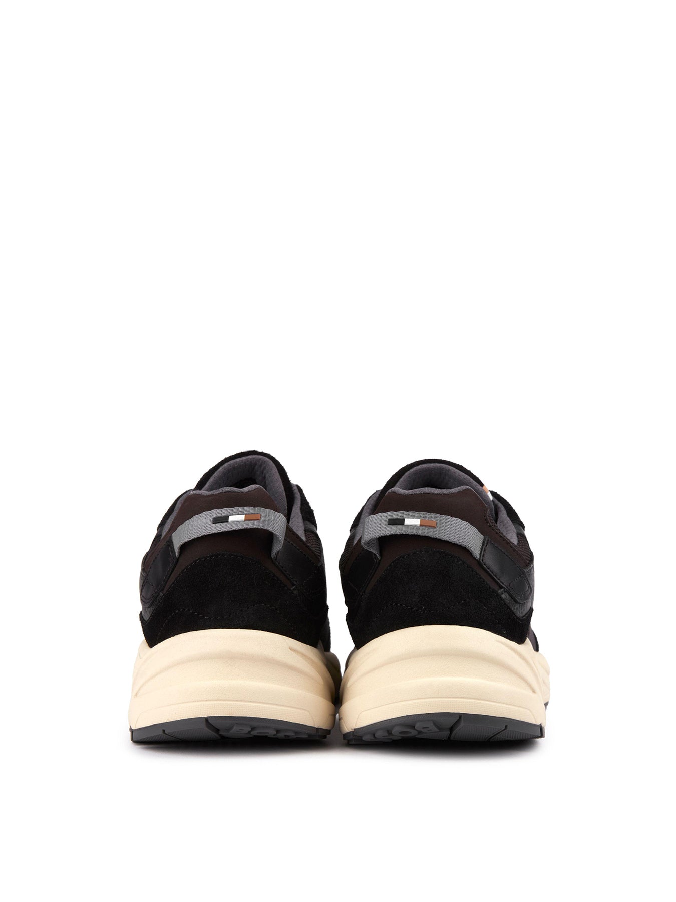 Levitt Run Trainers Black