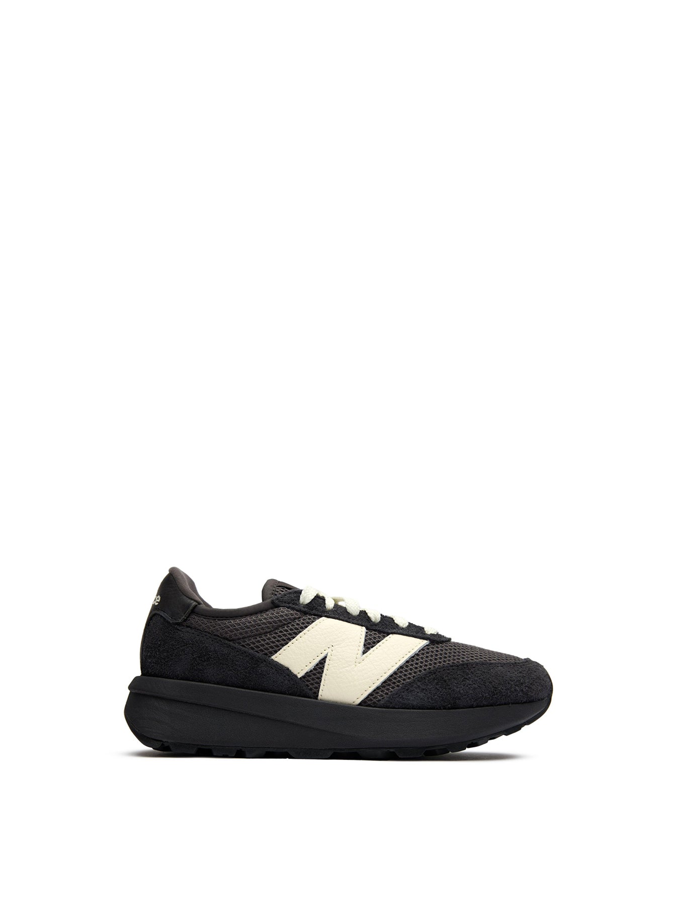 370 Trainers Black