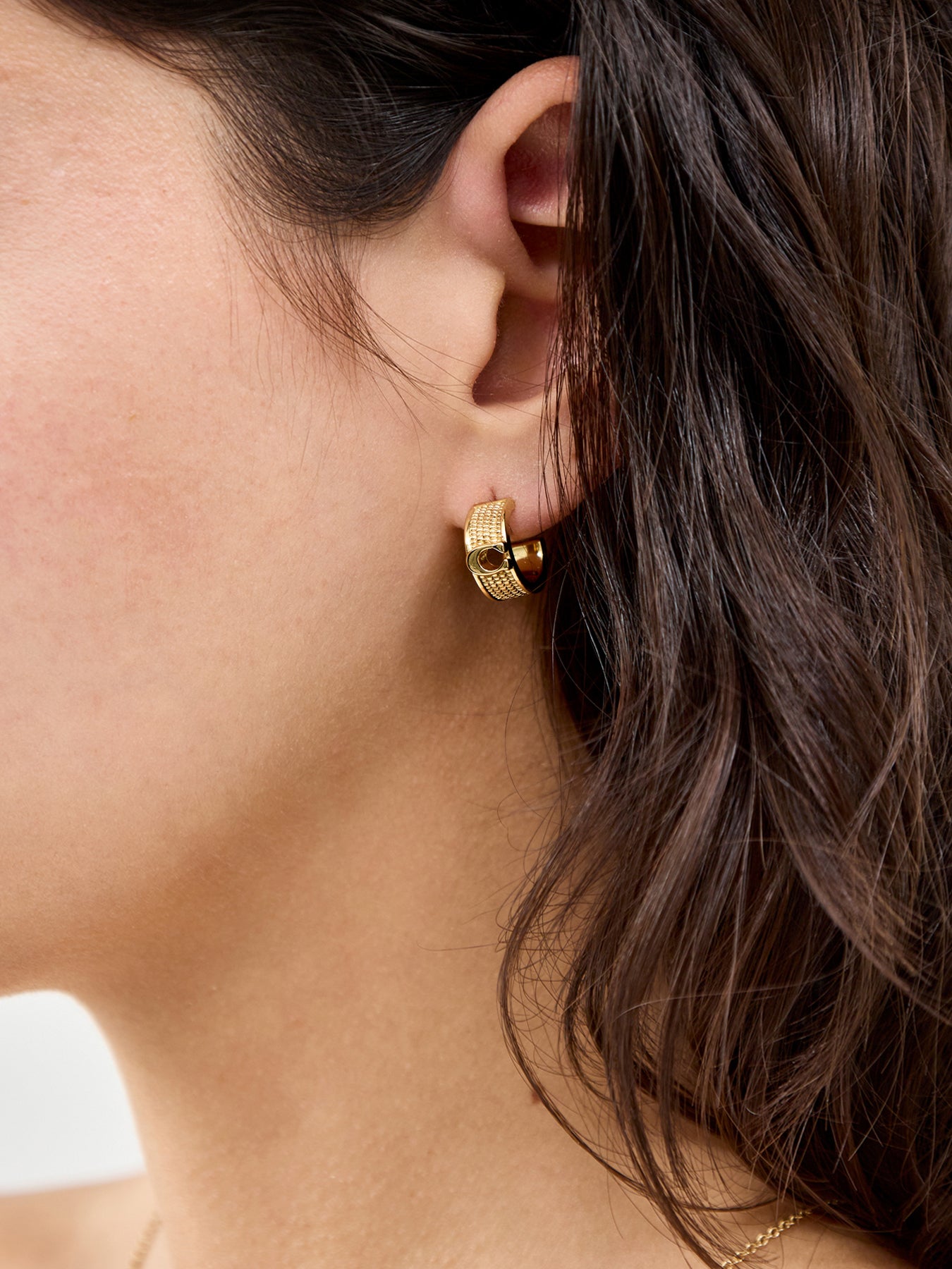 Textured C Huggie Earrings Gold